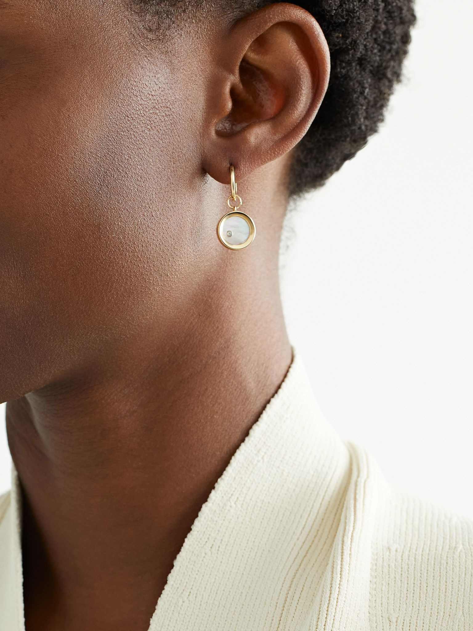Convertible 14-karat gold, mother-of-pearl and diamond hoop earrings White - 2