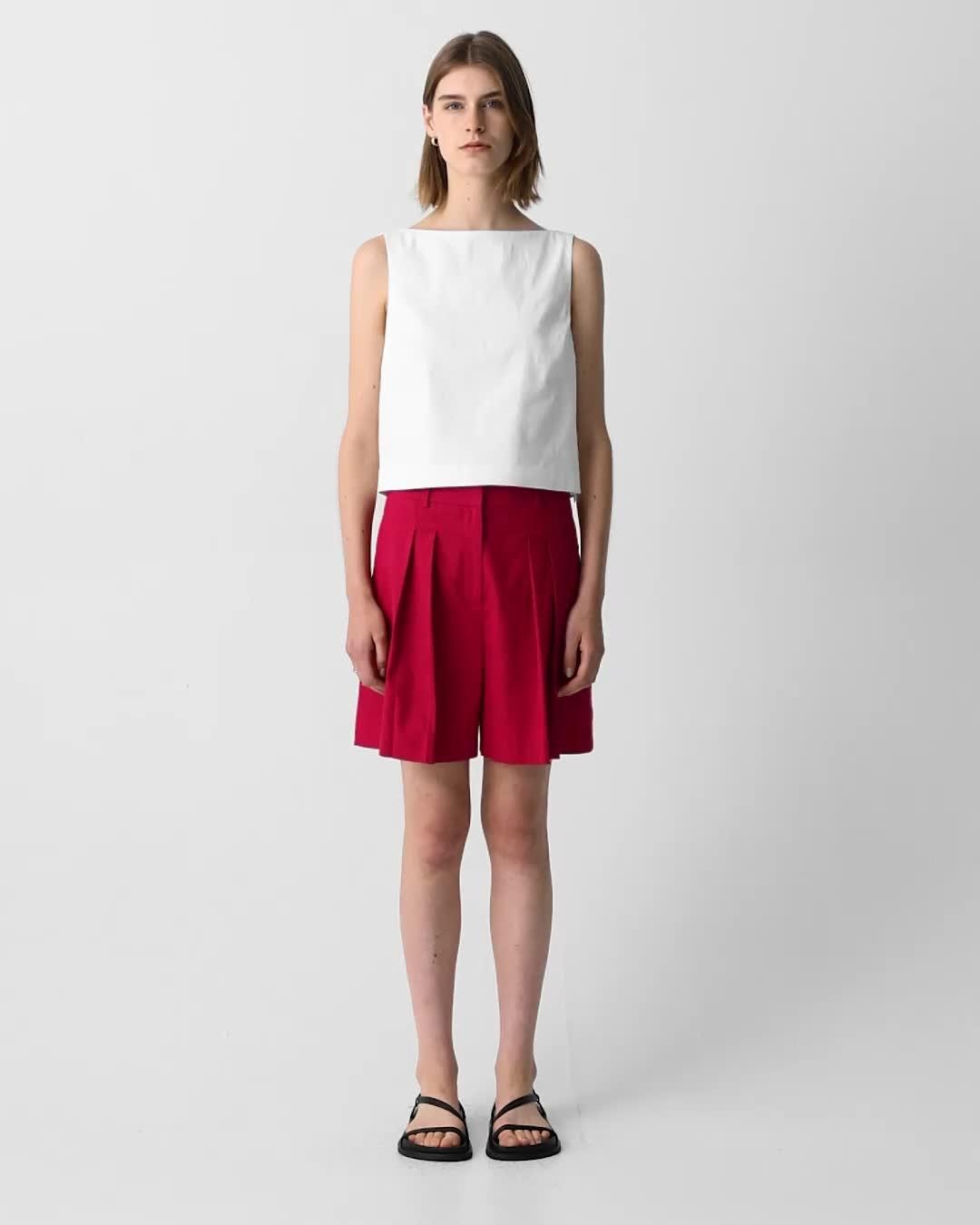 Pleated Short in Good Linen - 6