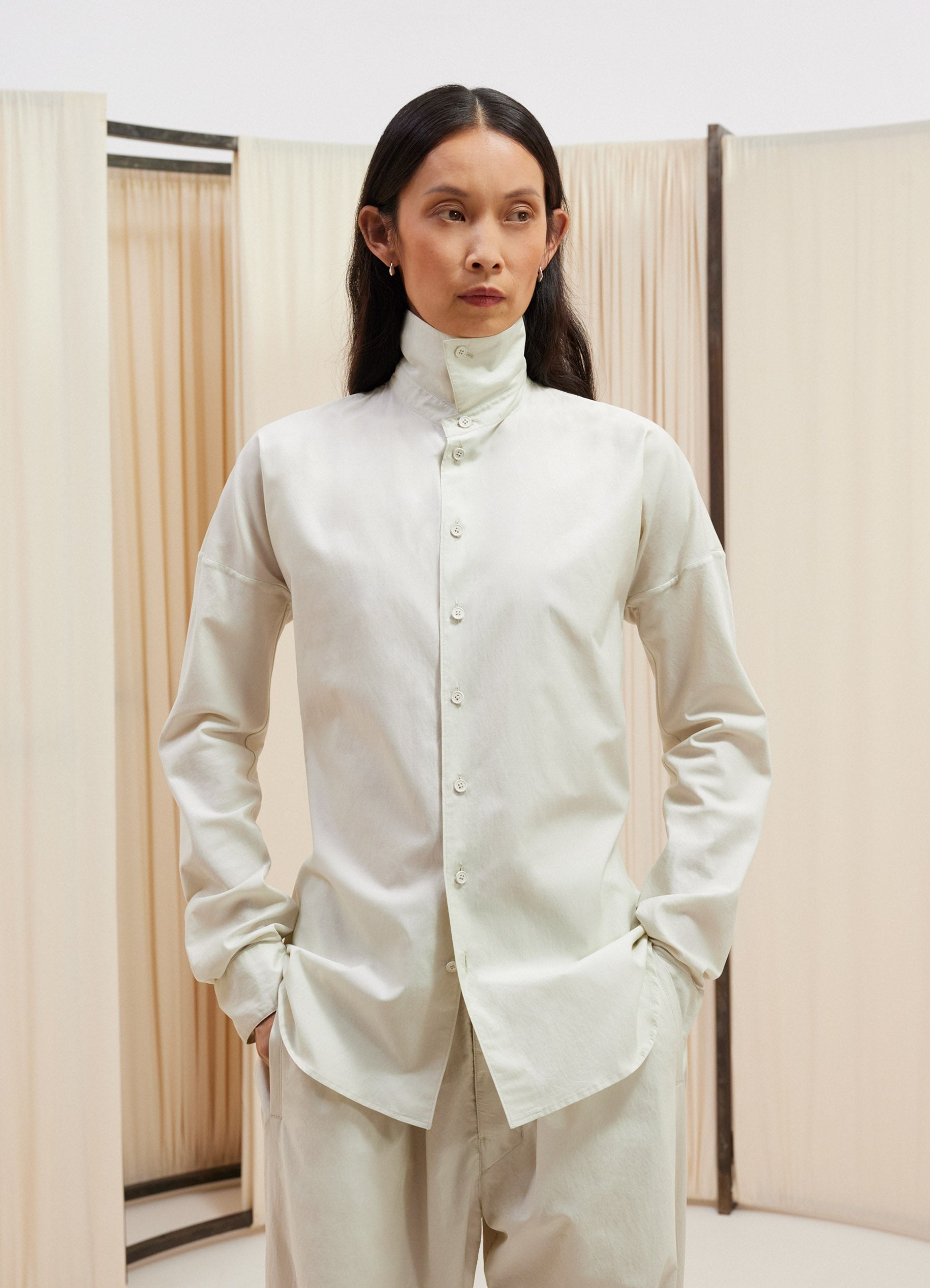 FITTED BAND COLLAR SHIRT - 2