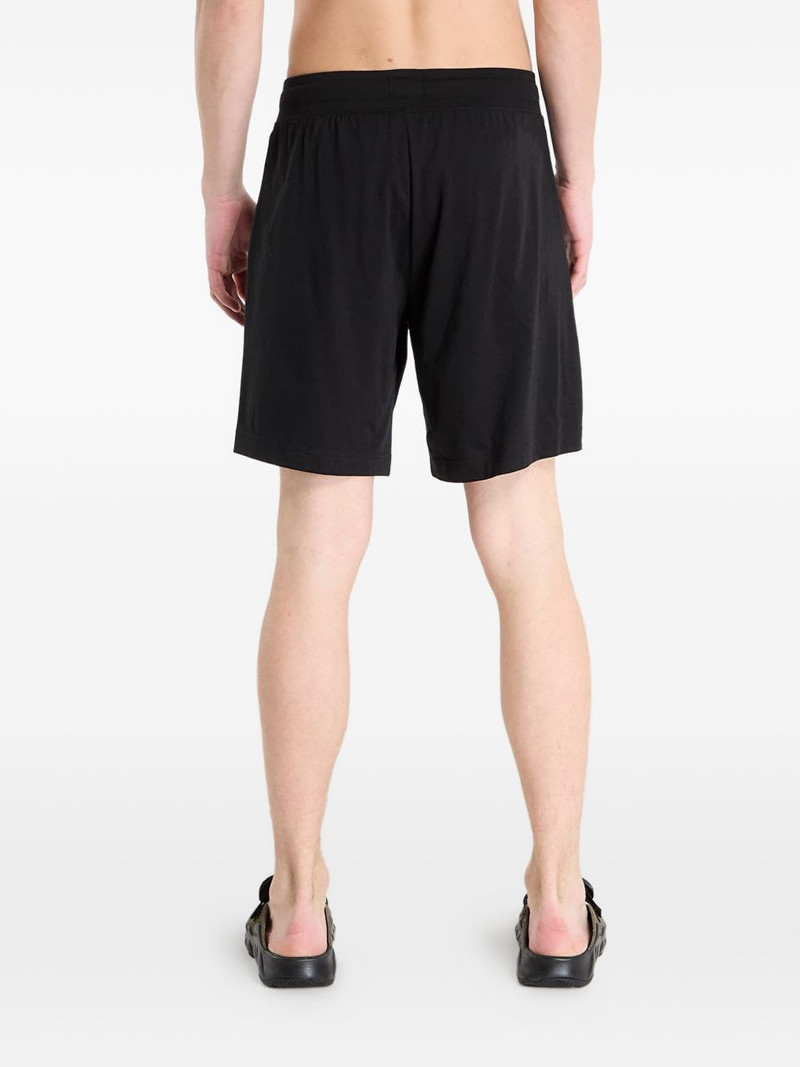 Spray shorts 3