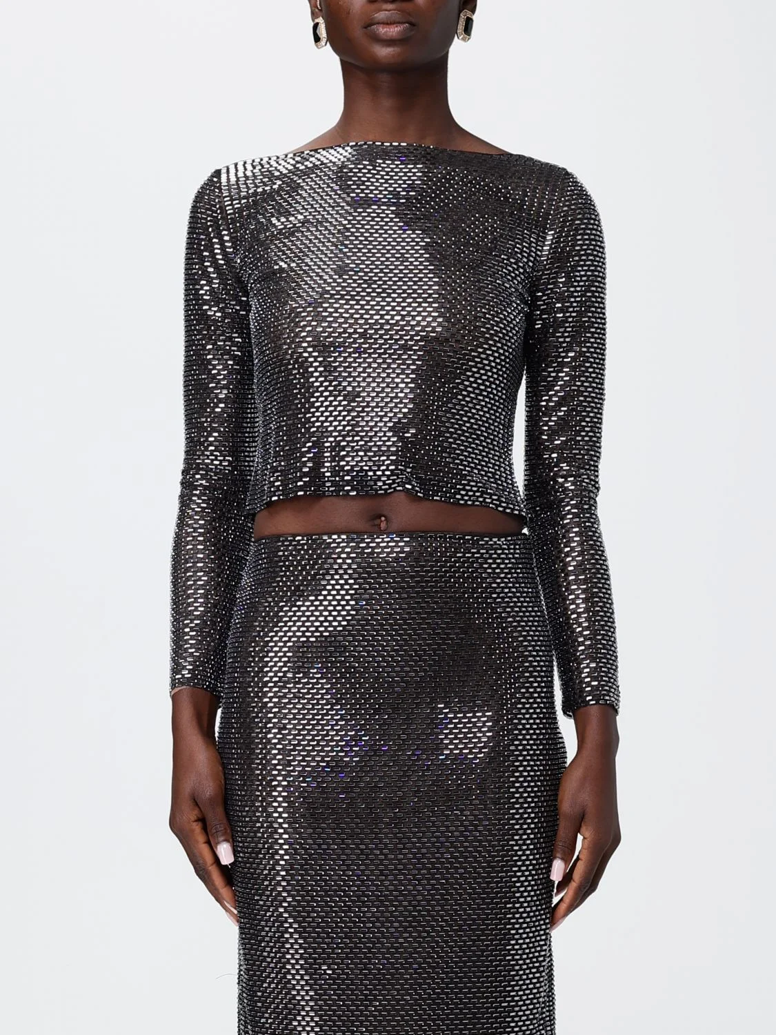 Top woman Self-portrait - 1