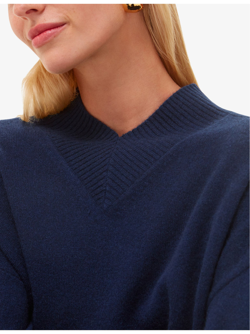 V-neck relaxed-fit cashmere jumper 5