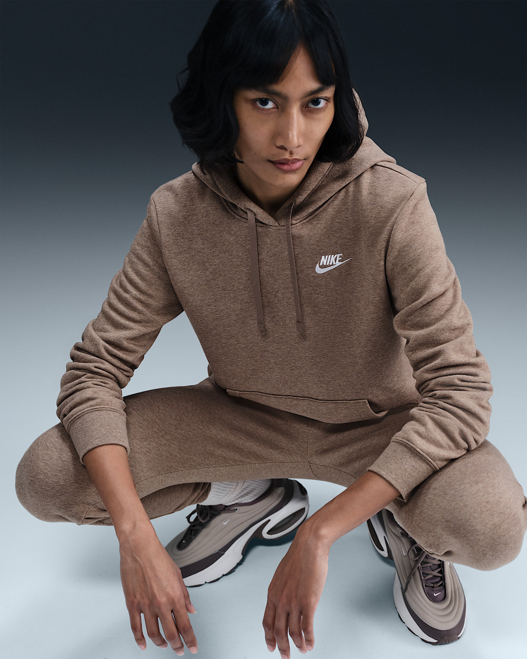 Nike Sportswear Club Fleece Women's Pullover Hoodie - 3