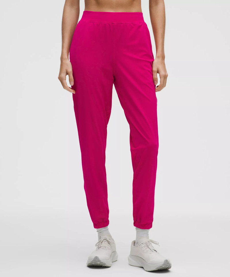 lululemon Adapted State High-Rise Jogger *Short outlook
