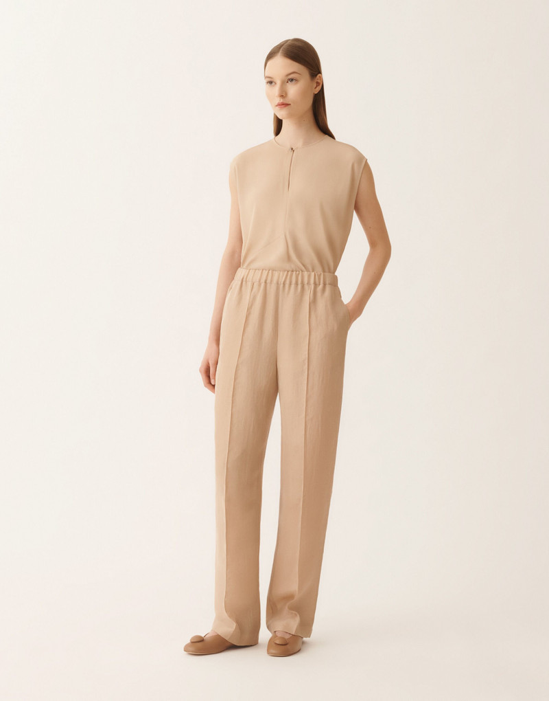 Gubbio Jogging Pants in Fluid Maple 3