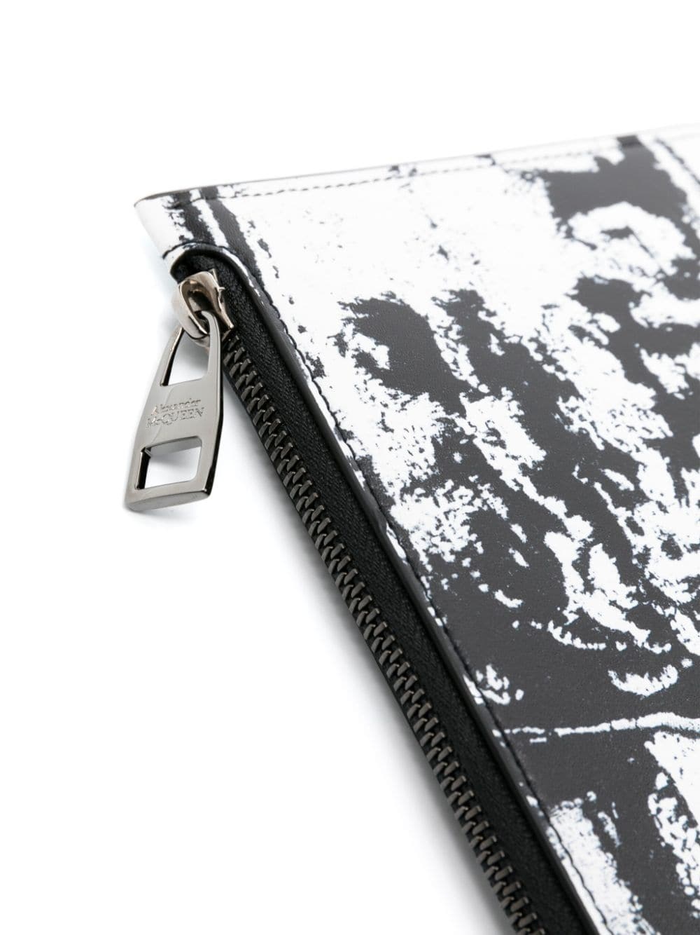 abstract-print leather clutch bag - 4