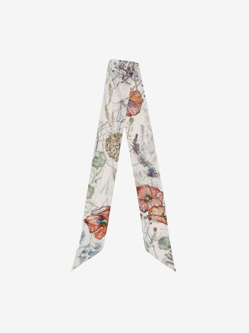 Ribbon Skull Scarf 1
