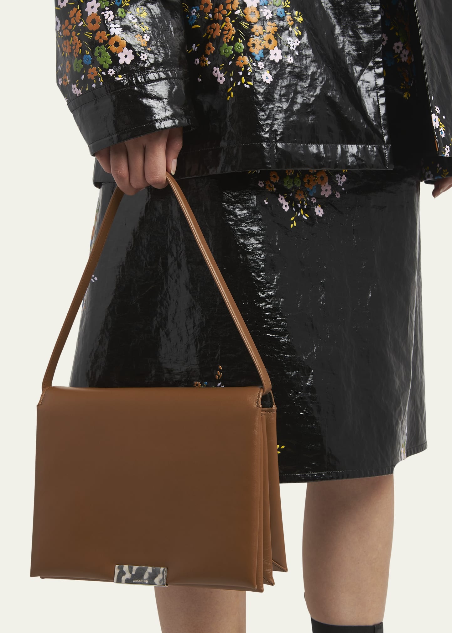Carnet Medium Flap Calfskin Shoulder Bag - 2