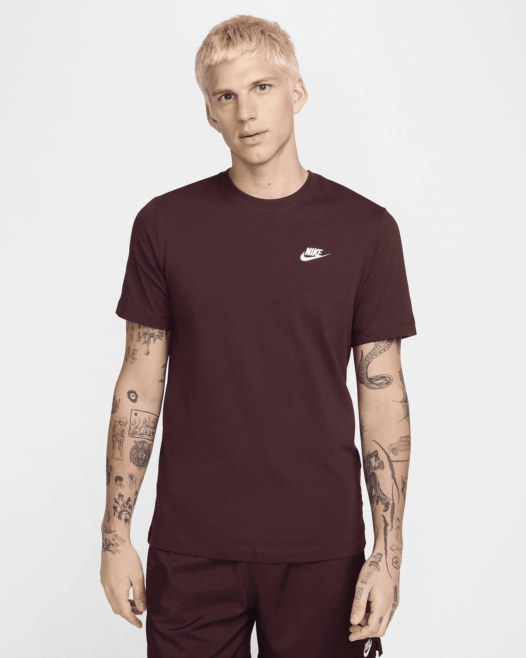 Nike Sportswear Club Men's T-Shirt - 1