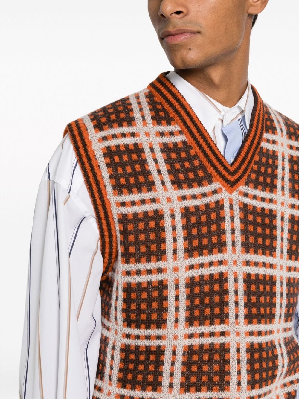 V-neck virgin wool-blend vest - 5
