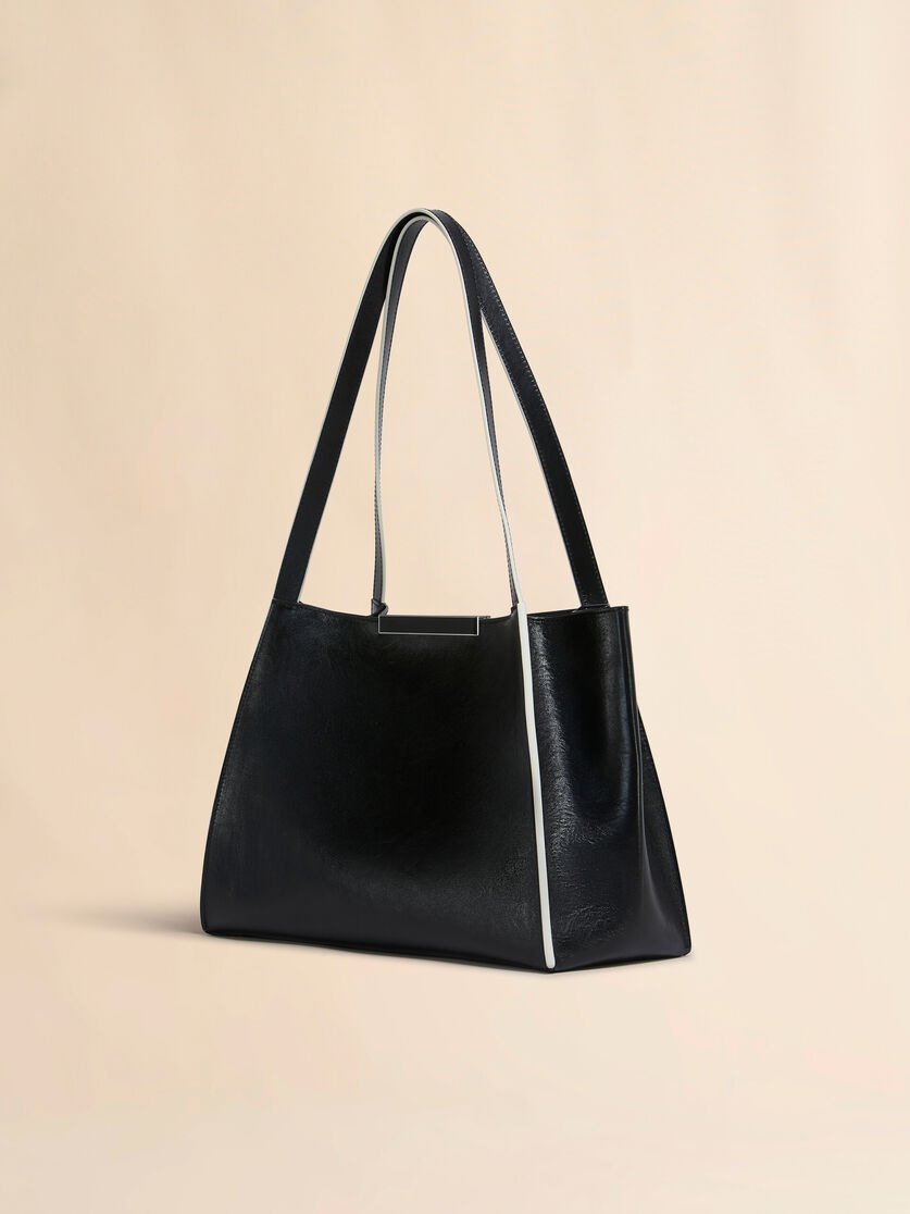 BLACK LEATHER CRESTA E/W SMALL TOTE BAG - 3