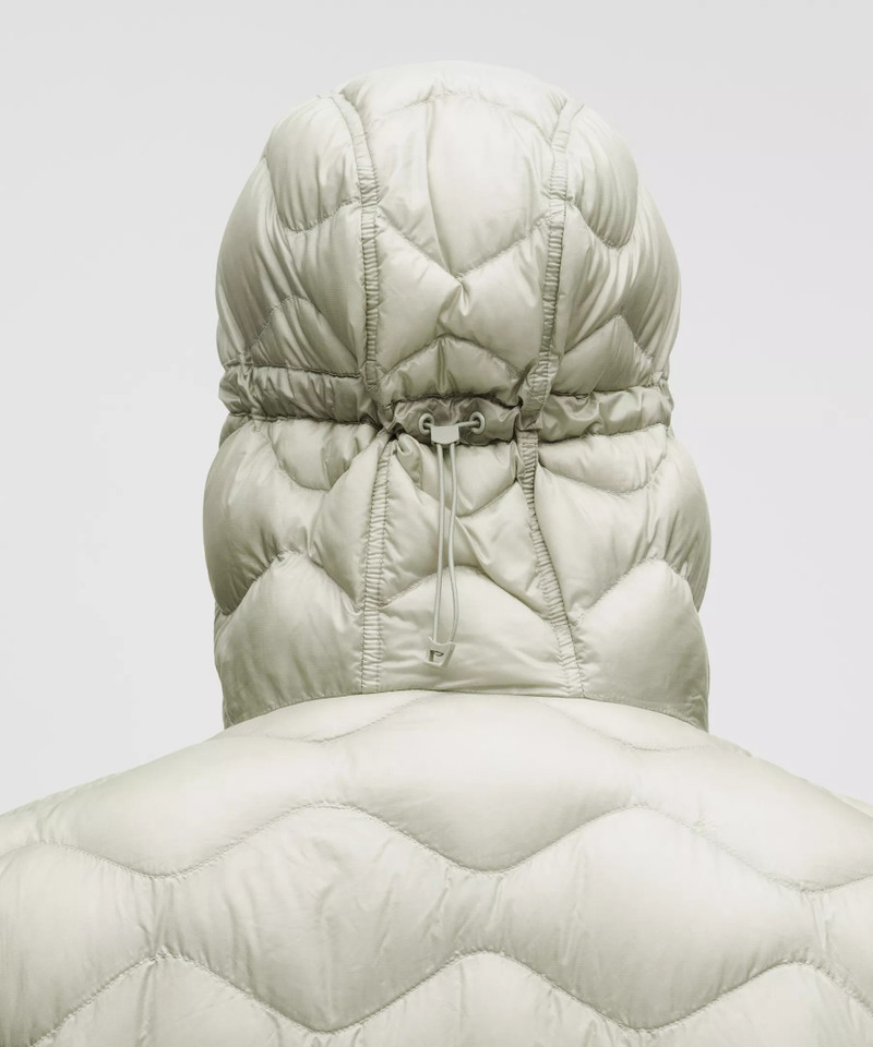 Featherweight 900-Down-Fill Quilted Hooded Jacket 8