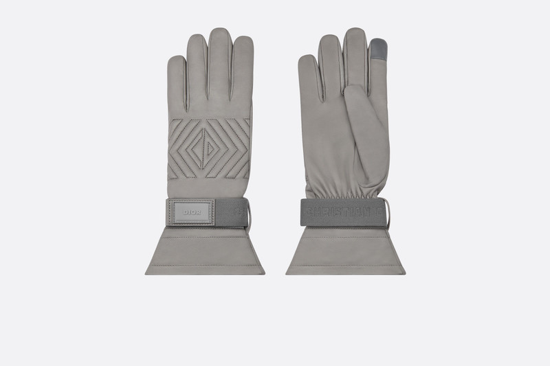 CD Diamond Gloves 1