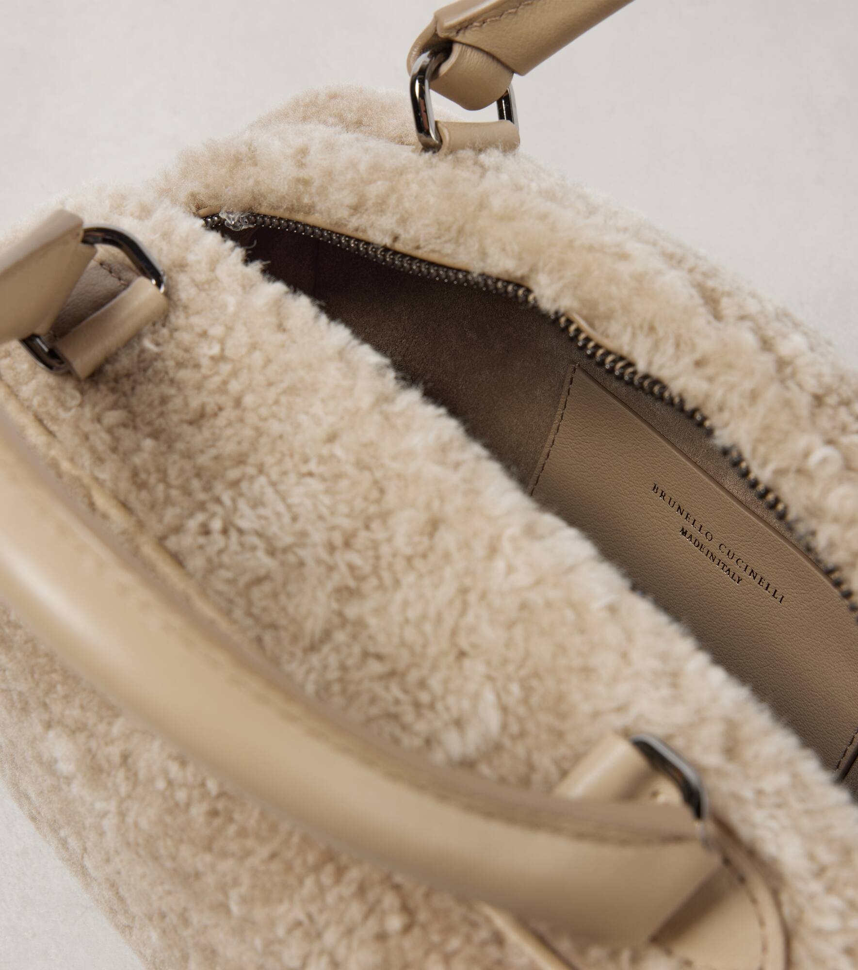 Leather-trimmed shearling tote bag - 3
