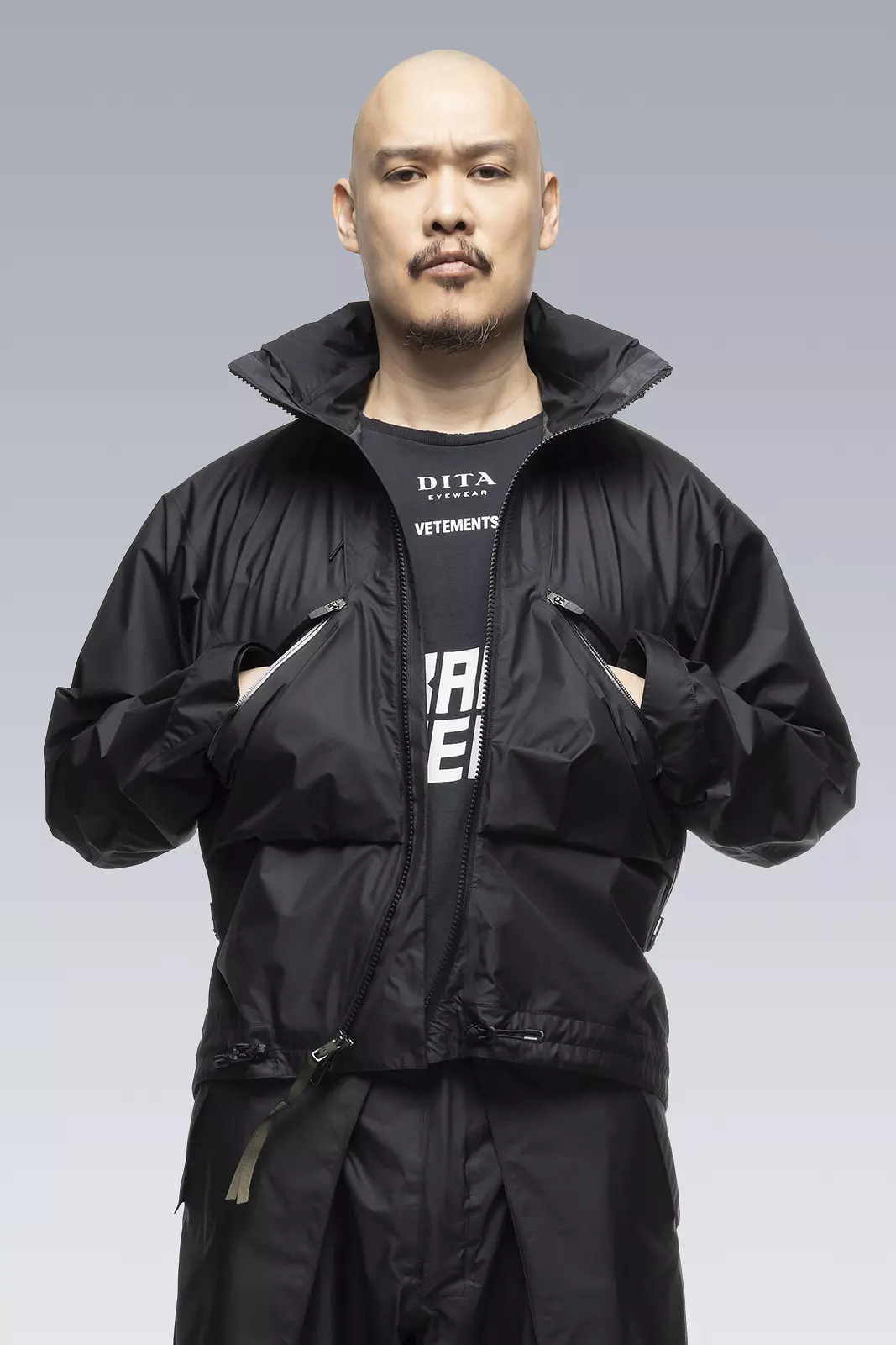 J104-GTPL 2L Gore-Tex Paclite Plus Jacket Black - 22