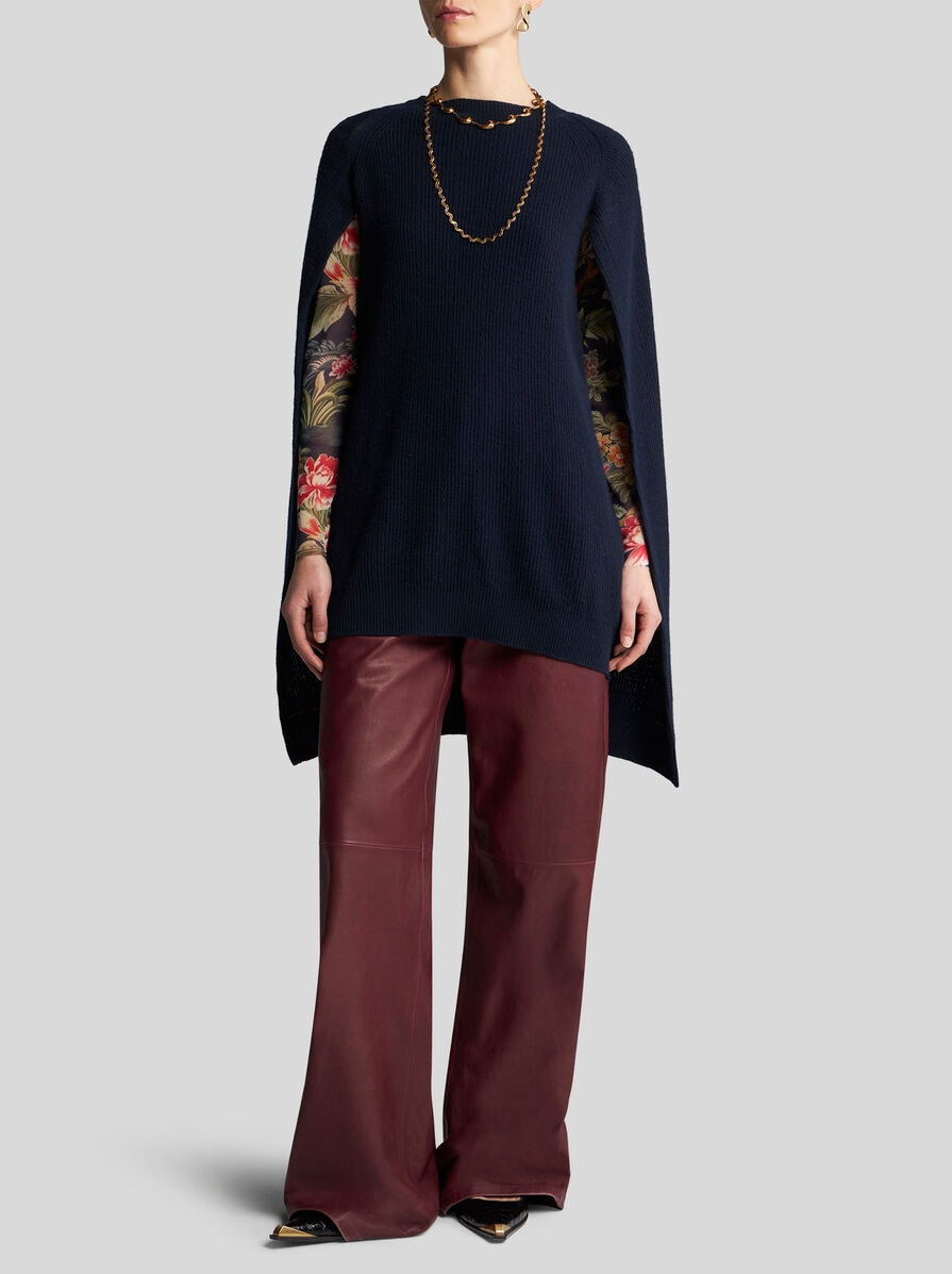 WOOL AND CASHMERE CAPE TOP - 4