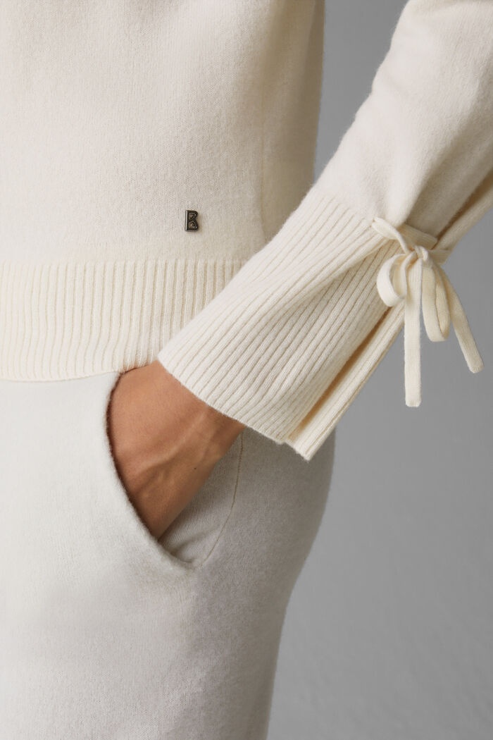 Lejla Knitted pullover in Off-white - 5