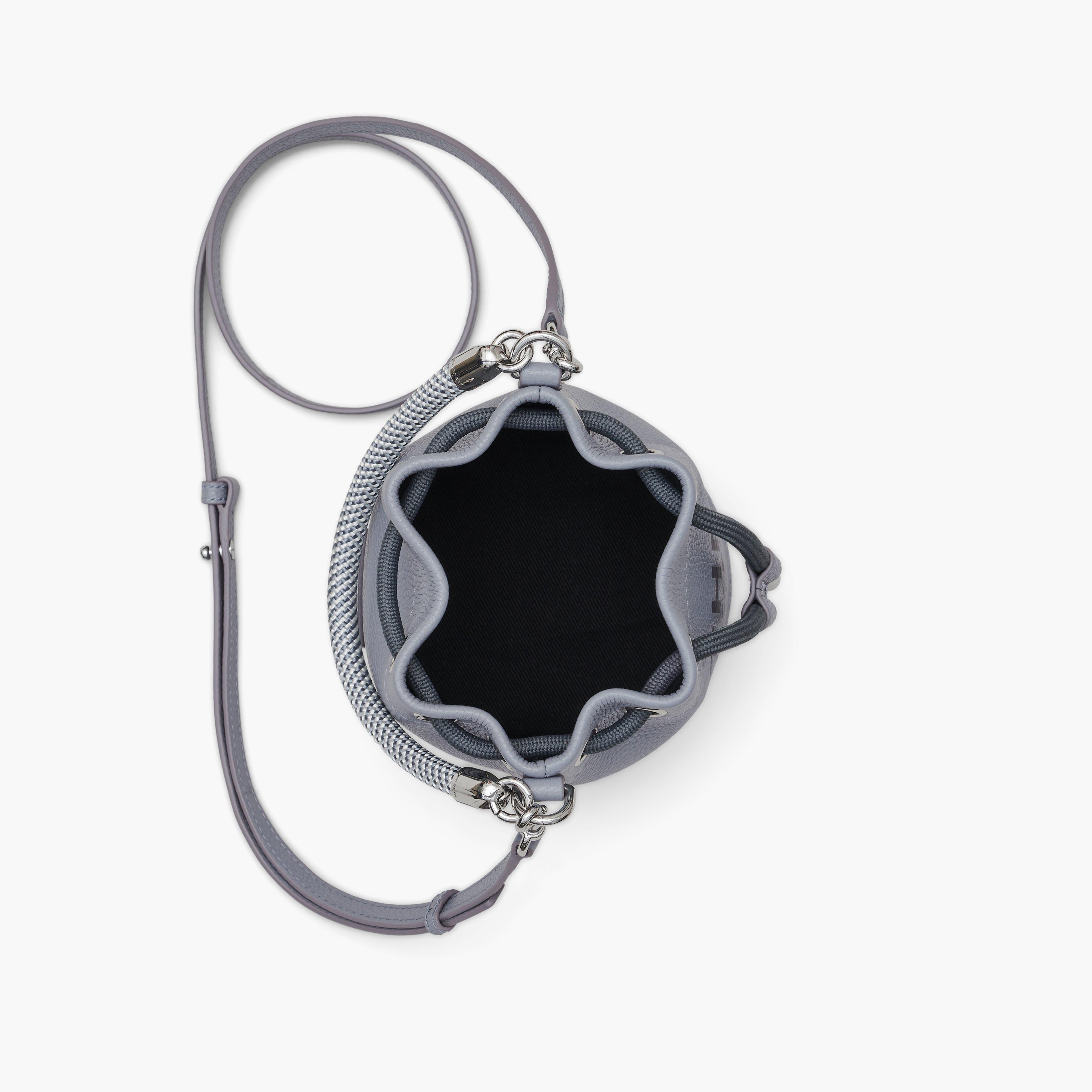 THE LEATHER MINI BUCKET BAG - 4