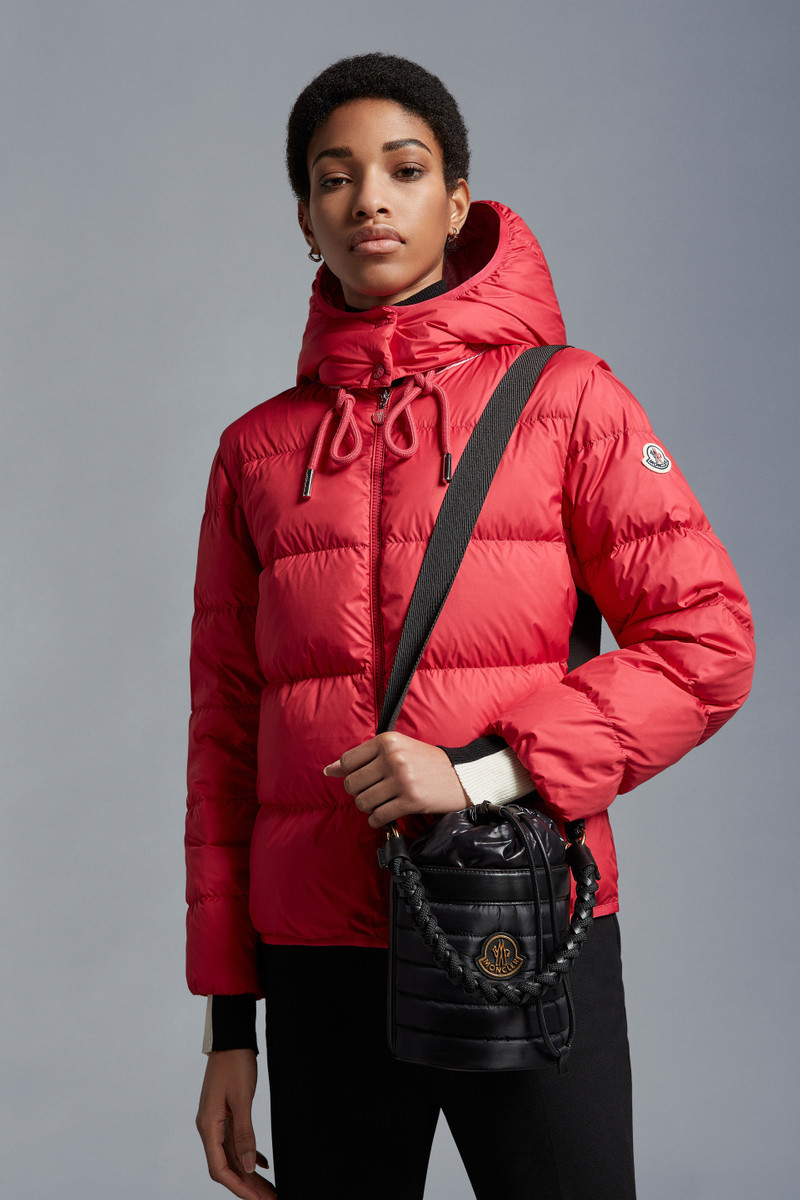 Moncler Kaleah Bucket Bag outlook