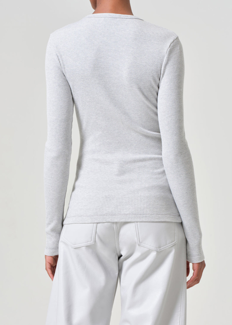 AGOLDE DELPHI SLIM TEE IN BRUSHED GREY HEATHER outlook