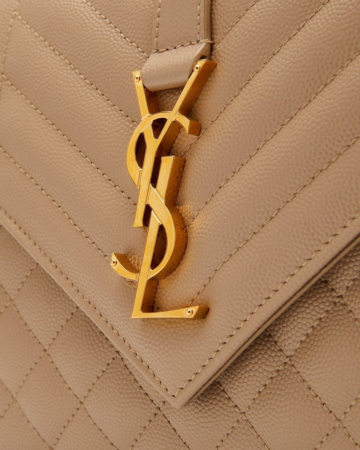 Envelope Triquilt Medium YSL Shoulder Bag in Grained Leather - 9