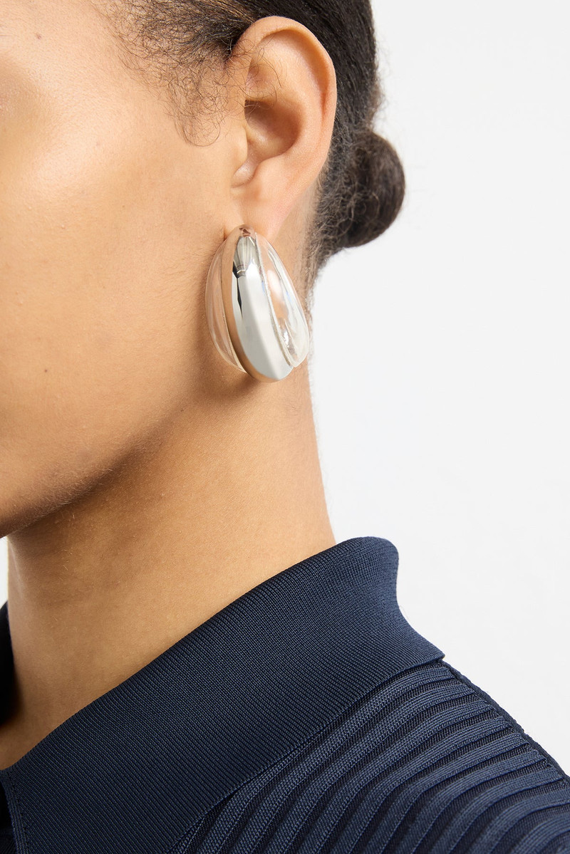 BRANDON MAXWELL The Transluscent Hoop Earring in Silver outlook