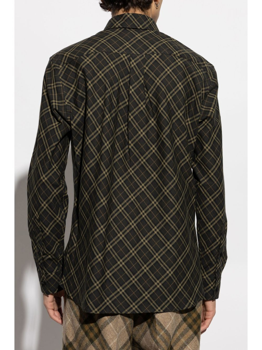checkered shirt - 4