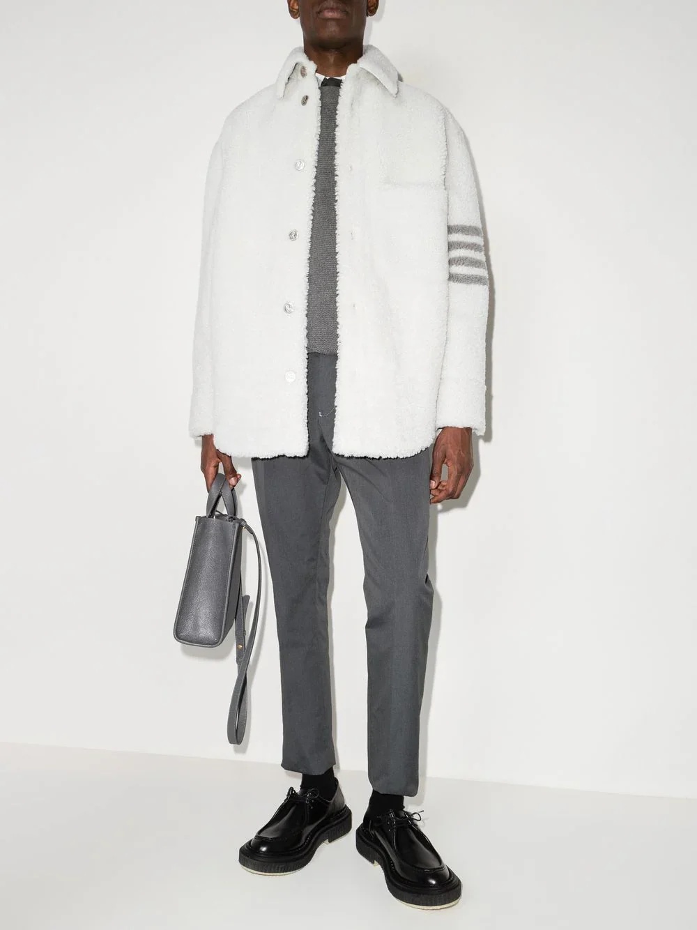 THOM BROWNE フォハ スリムフィット トラウサ 【関税込】 Thom Browne slim-fit cropped trousers | REVERSIBLE