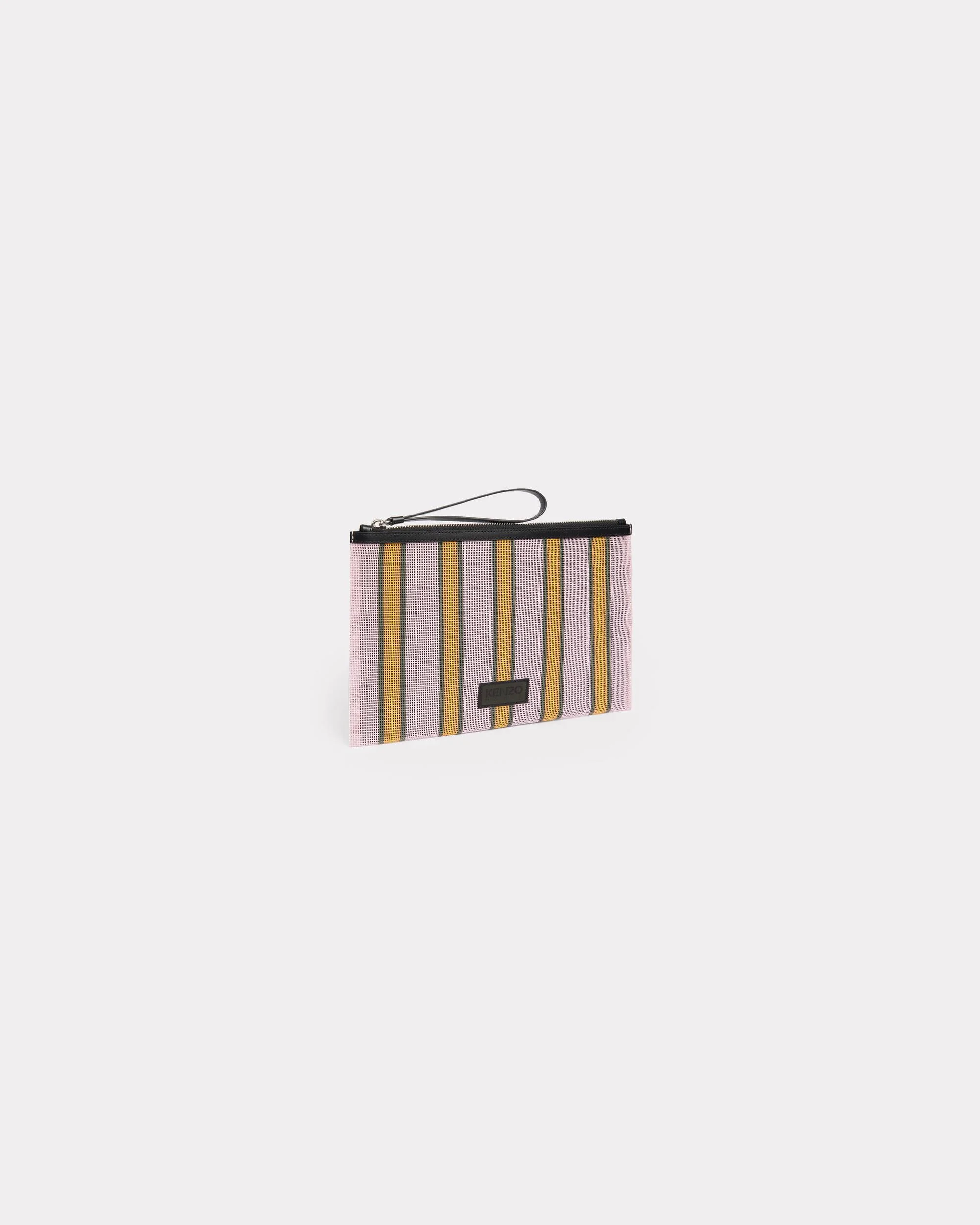Large clutch - 1
