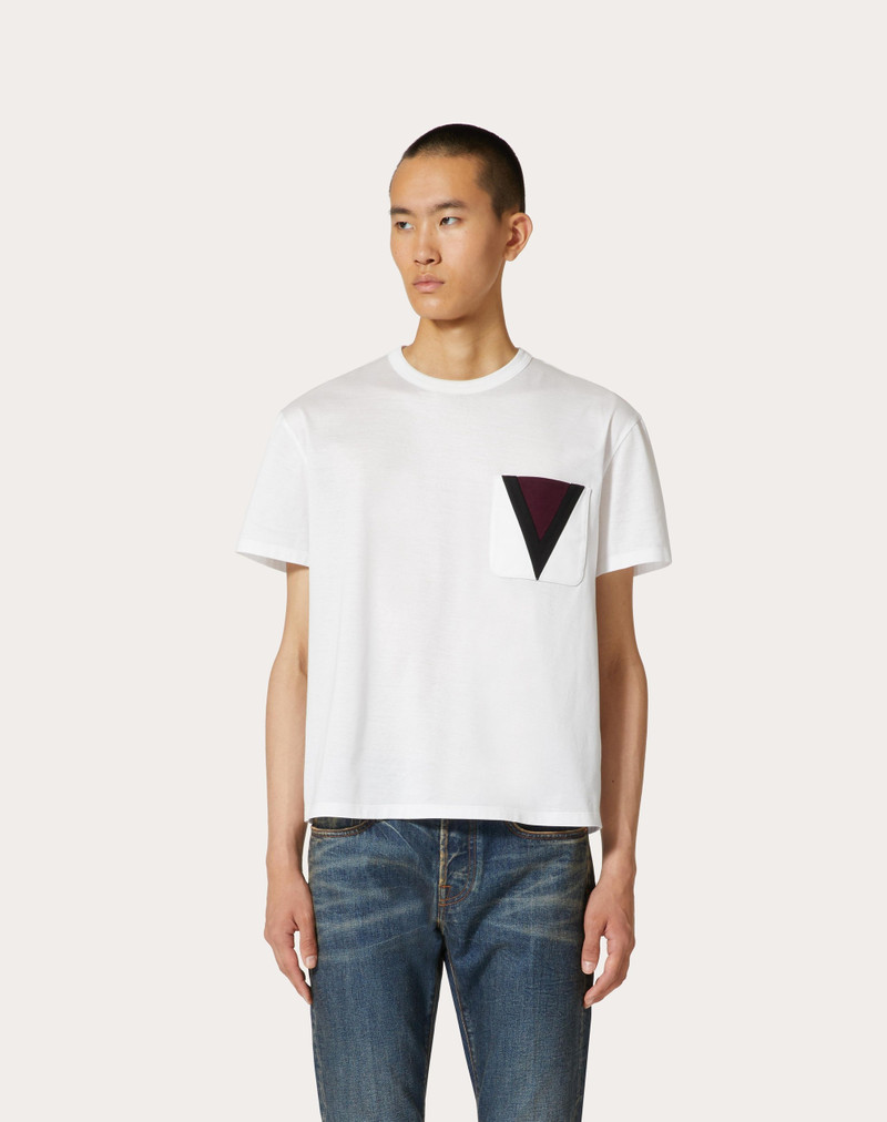COTTON T-SHIRT WITH INLAID V DETAIL 3