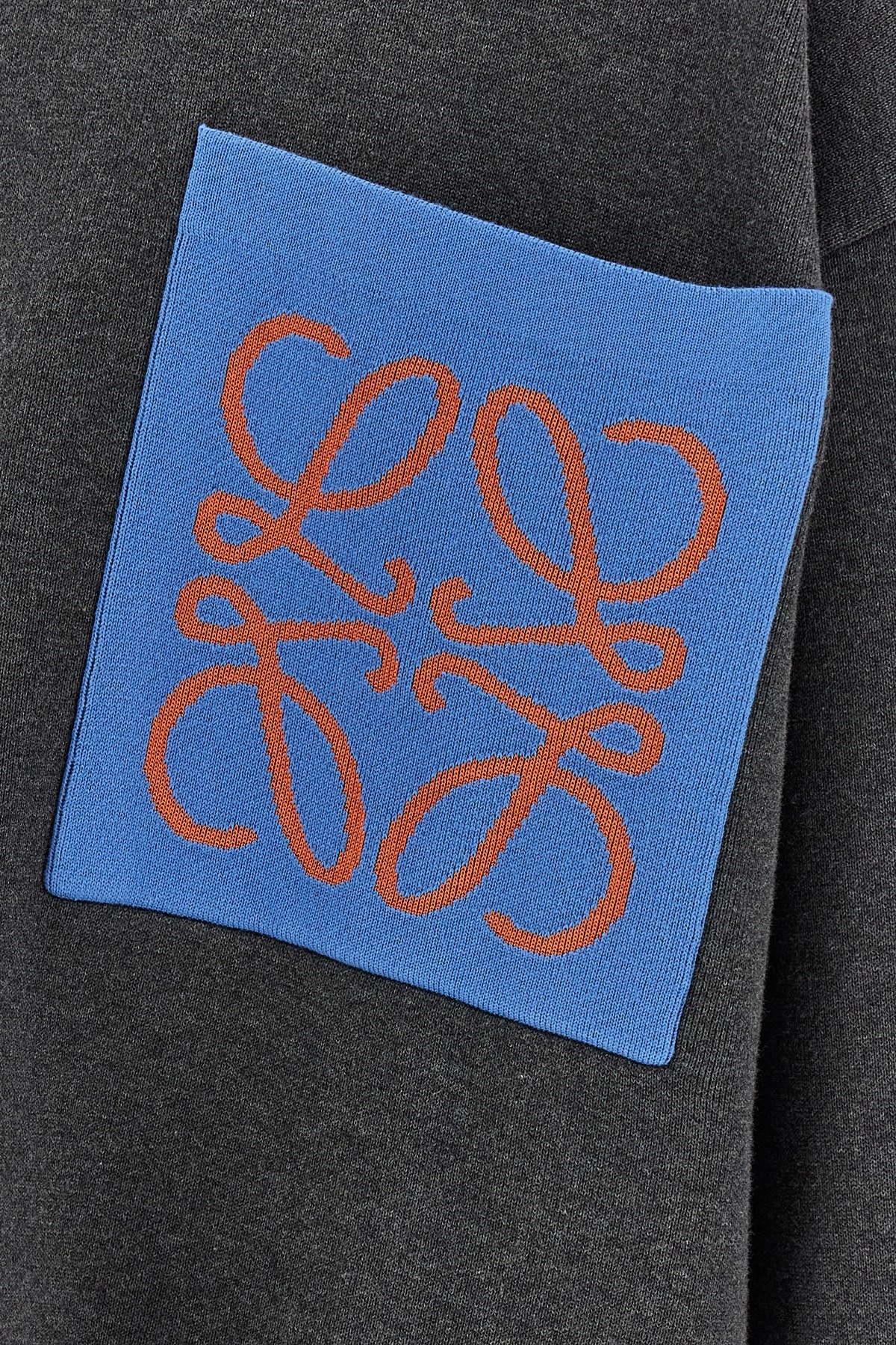 Anagram sweater - 4