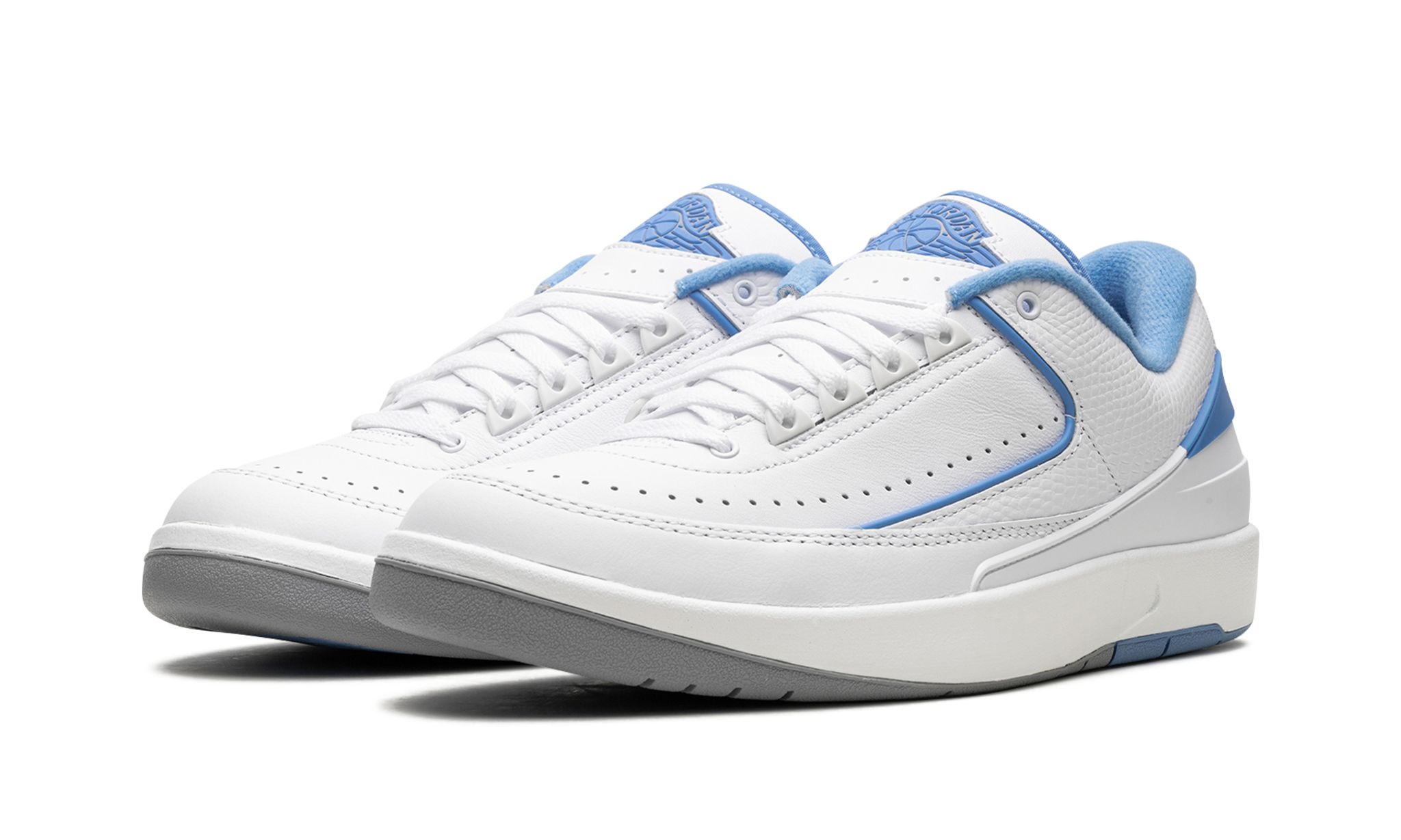 Air Jordan Men's Retro 2 Low 'Unc' Sneakers