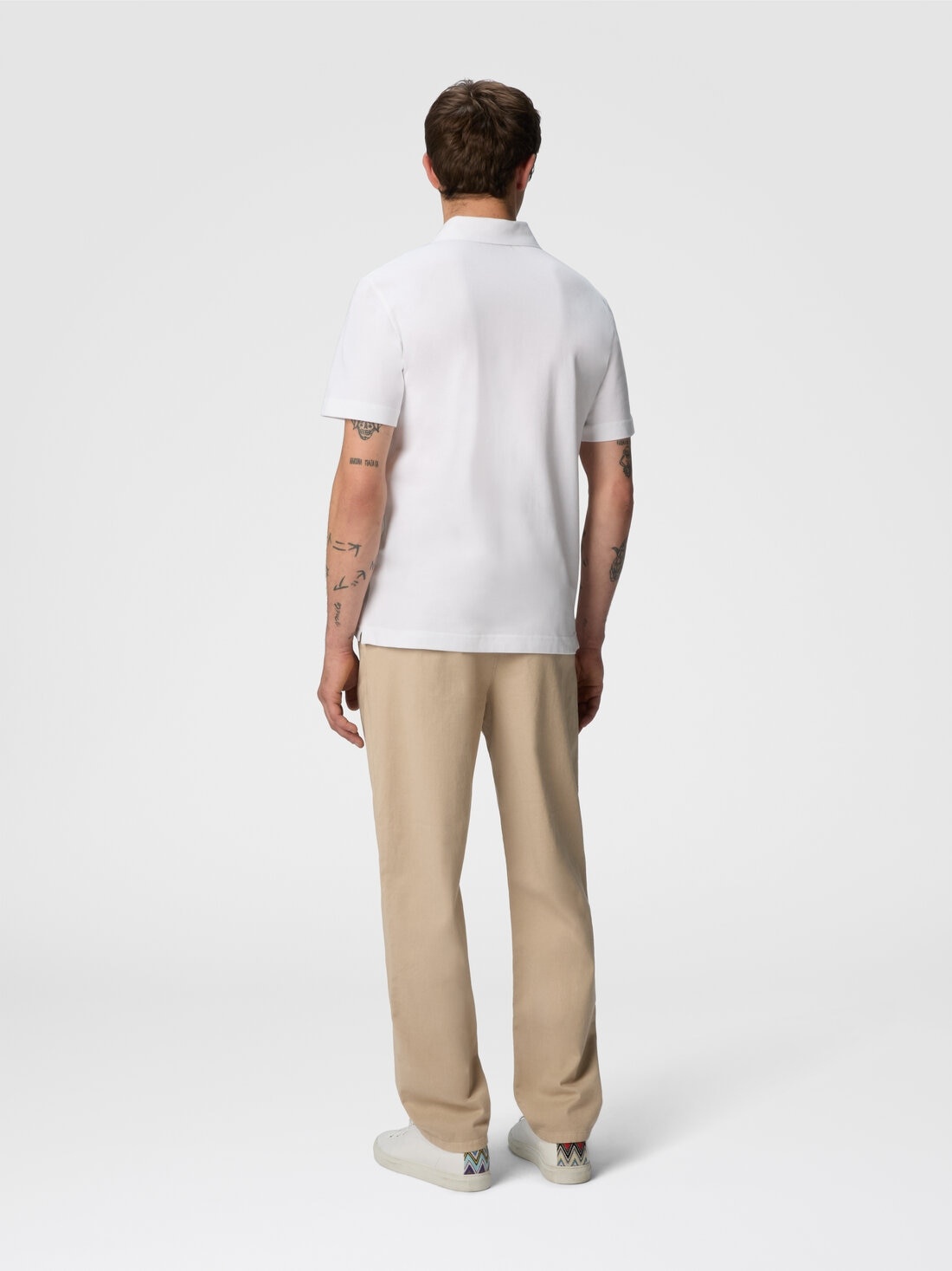 Solid color cotton piqué polo shirt with zigzag embroidery and contrasting detail - 3