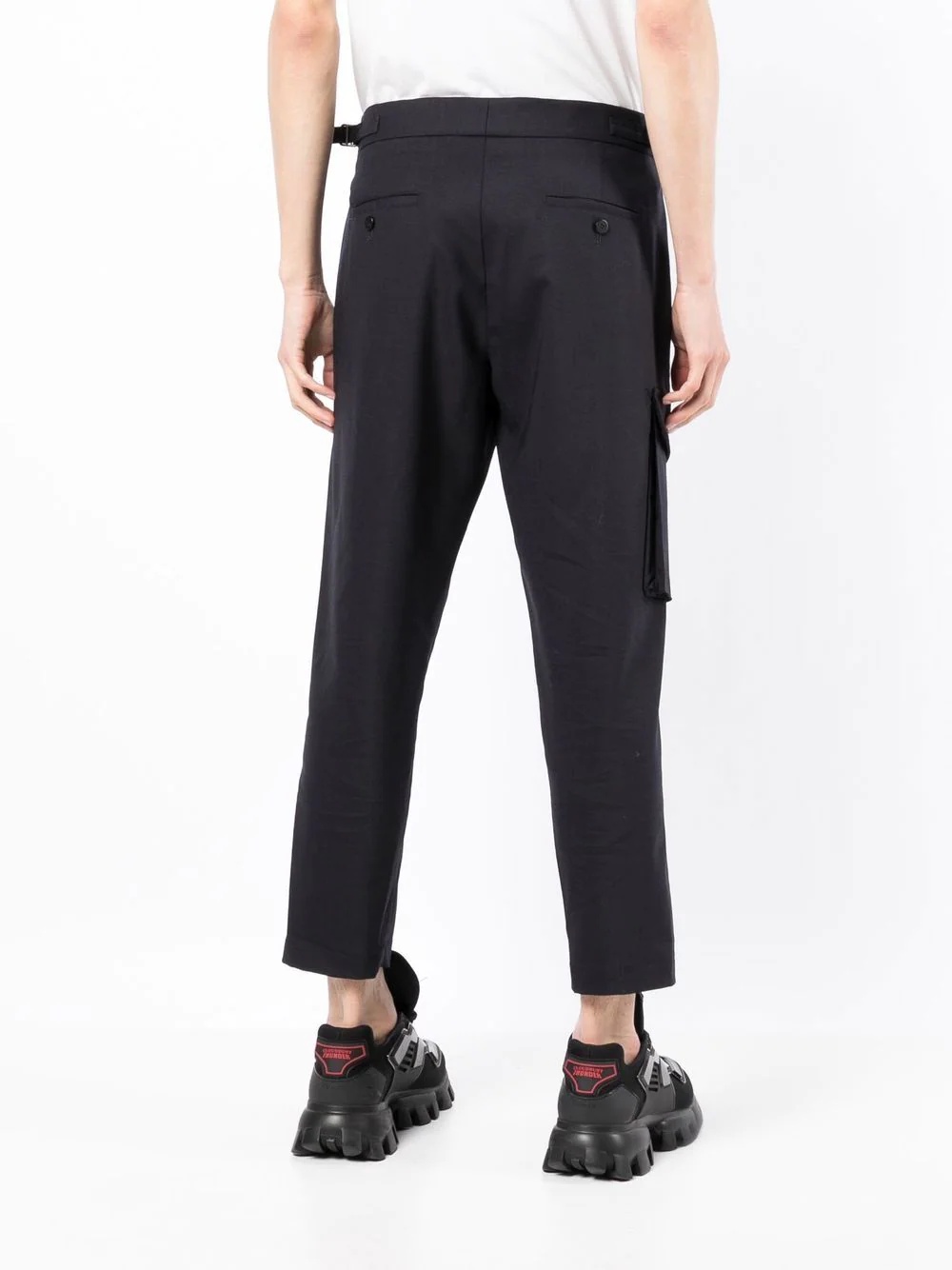 patch-pocket cropped trousers - 4