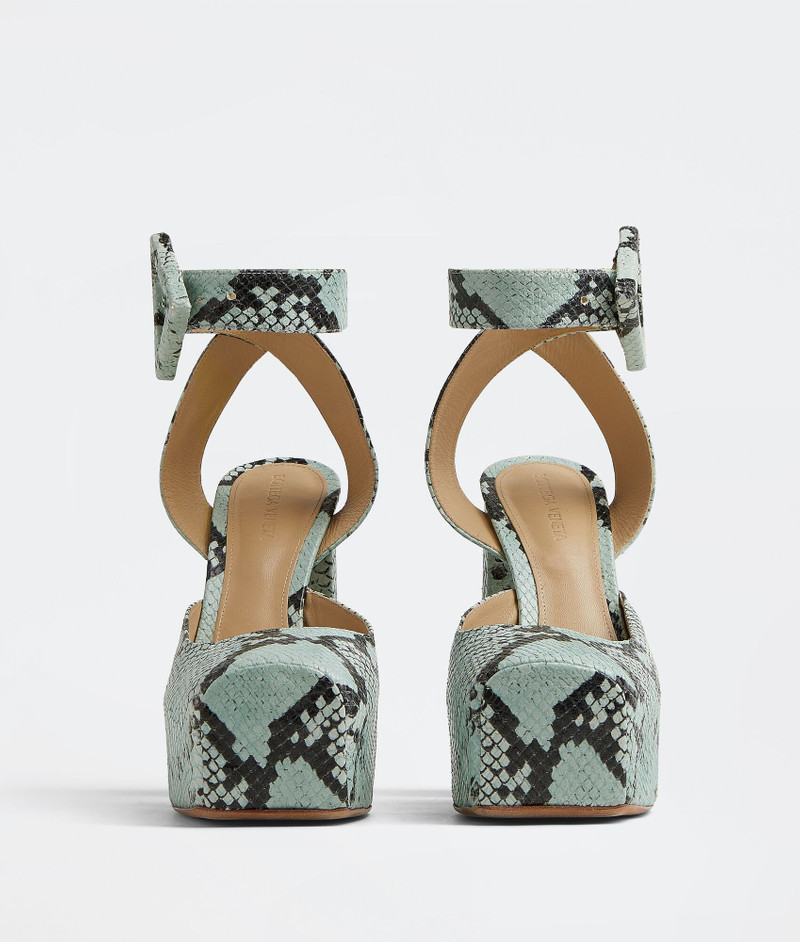 Bottega Veneta tower outlook