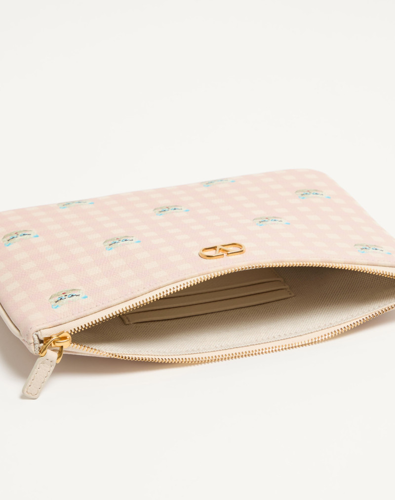 Valentino VLOGO SIGNATURE CLUTCH BAG IN LE CHAT DE LA MAISON GRAINY CALFSKIN outlook