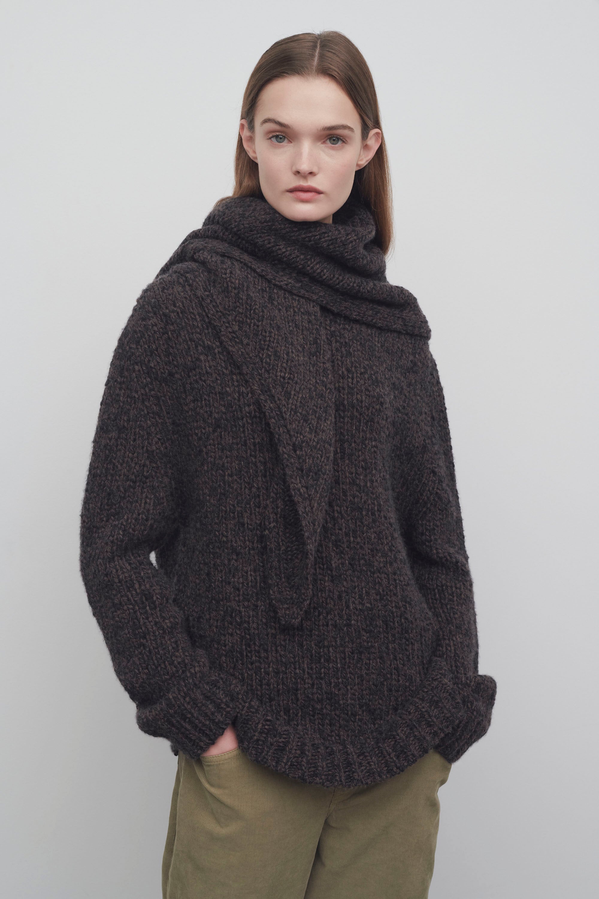 Hodge Scarf in Cashmere - 3
