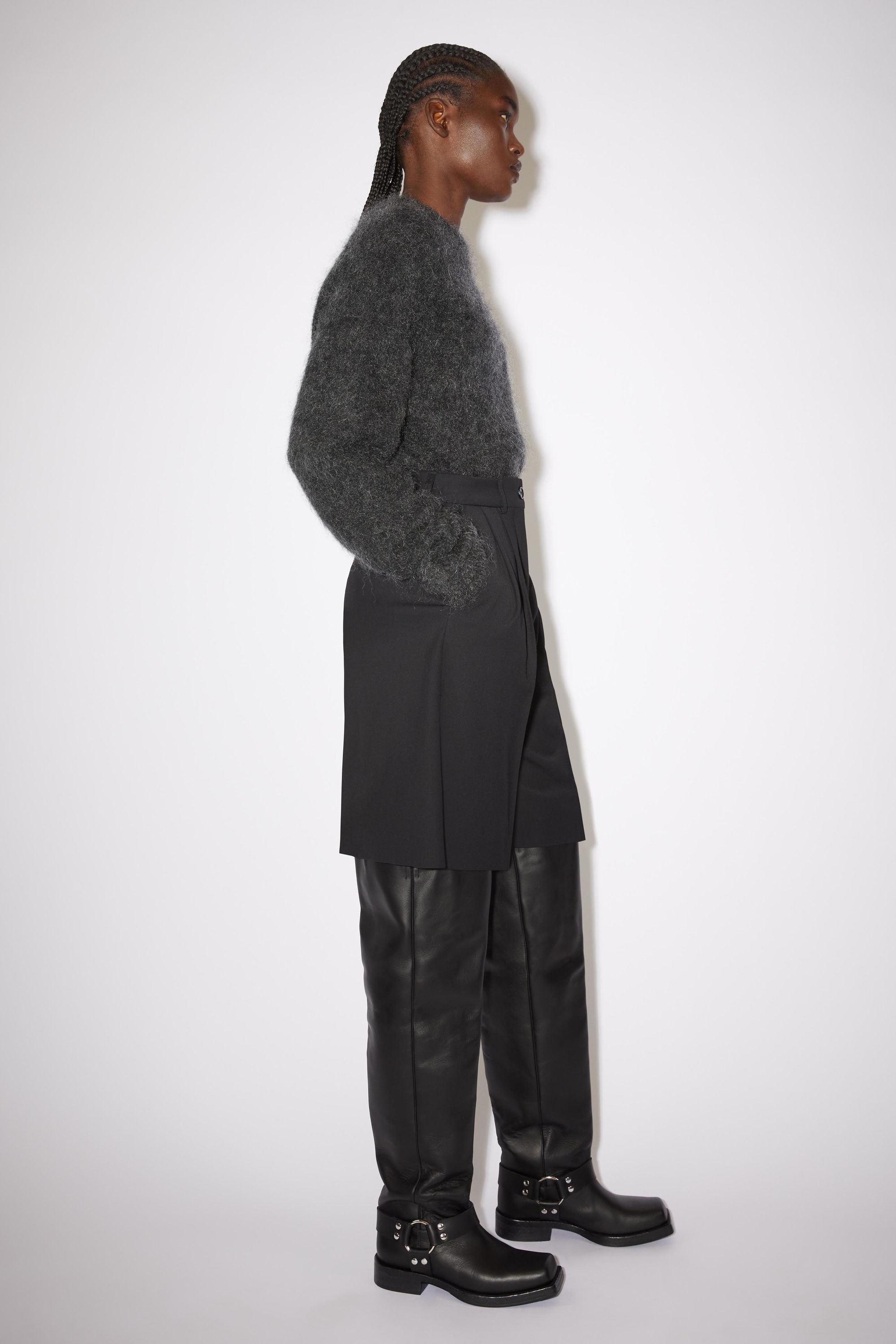 Tailored shorts - Black - 4