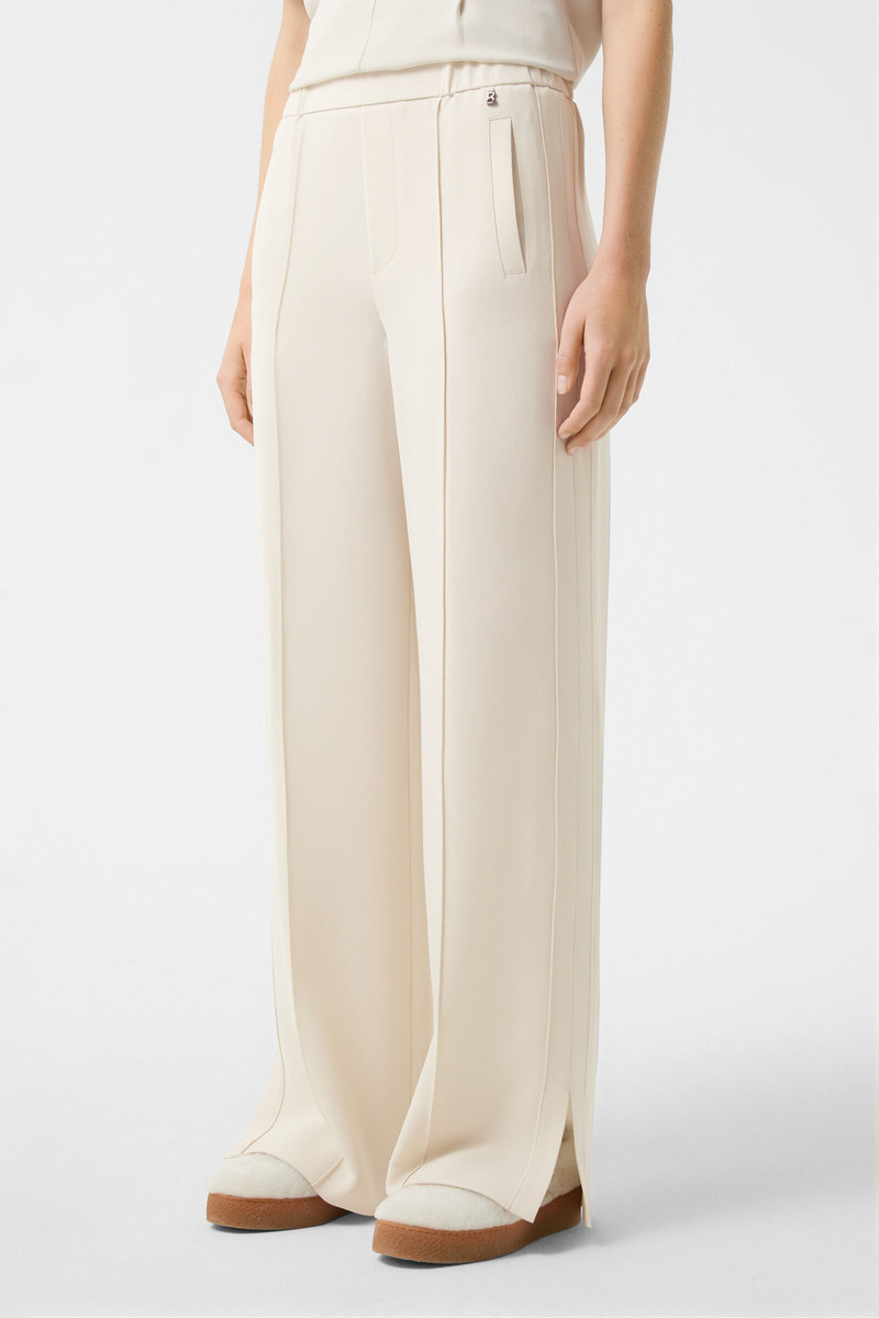 Suzy crepe marlene trousers in Cream 2