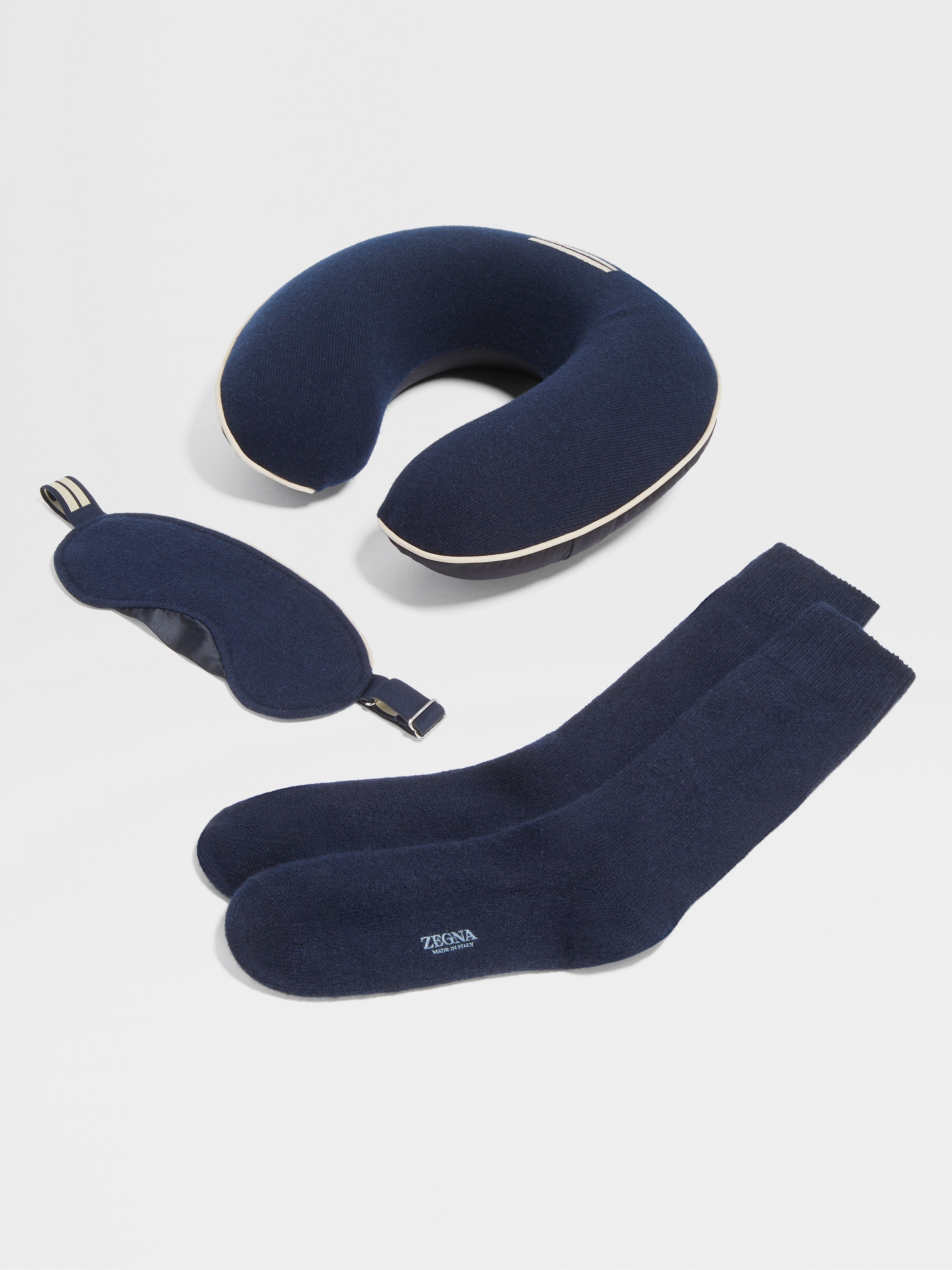 NAVY BLUE OASI CASHMERE TRAVEL SET - 3