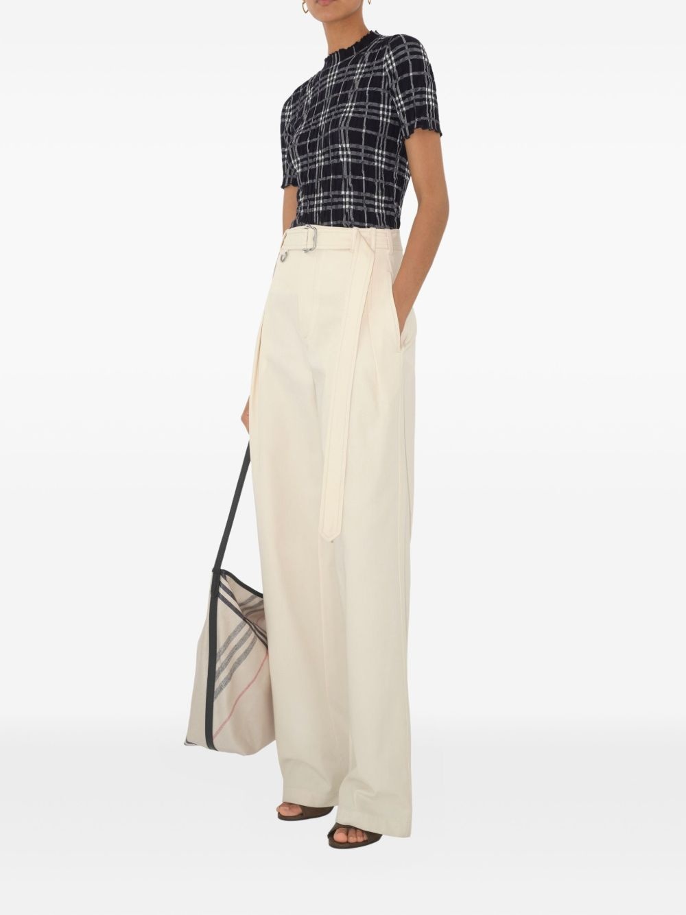 【関税込み】BURBERRY Gabardine trousers Burberry gabardine belted trousers | REVERSIBLE