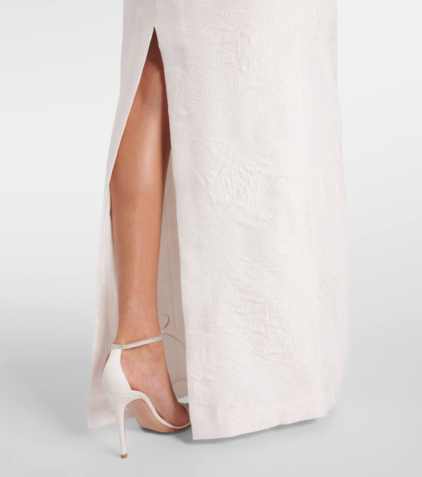 Antoinette off-shoulder jacquard maxi dress - 7