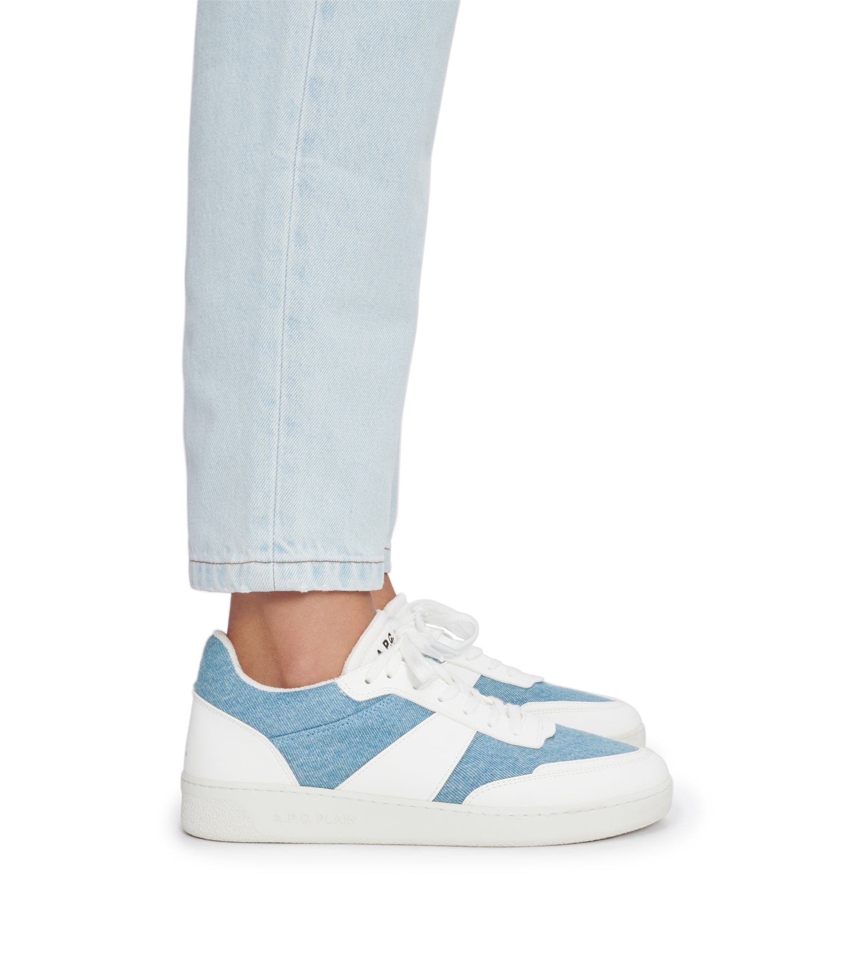 Plain sneakers - 2