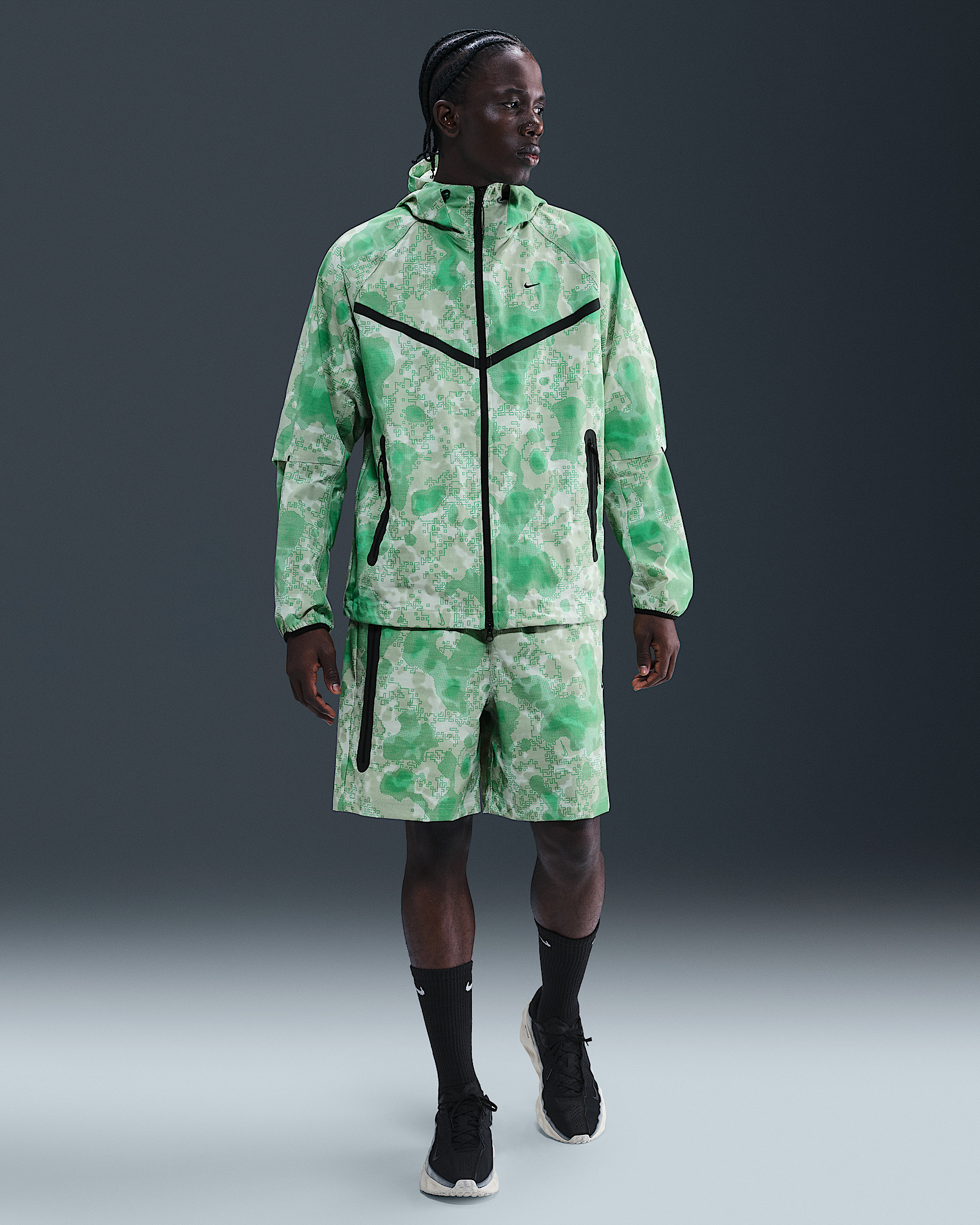 Nike Tech Men's Dri-FIT Woven Camo Windrunner Oversized Jacket - 4