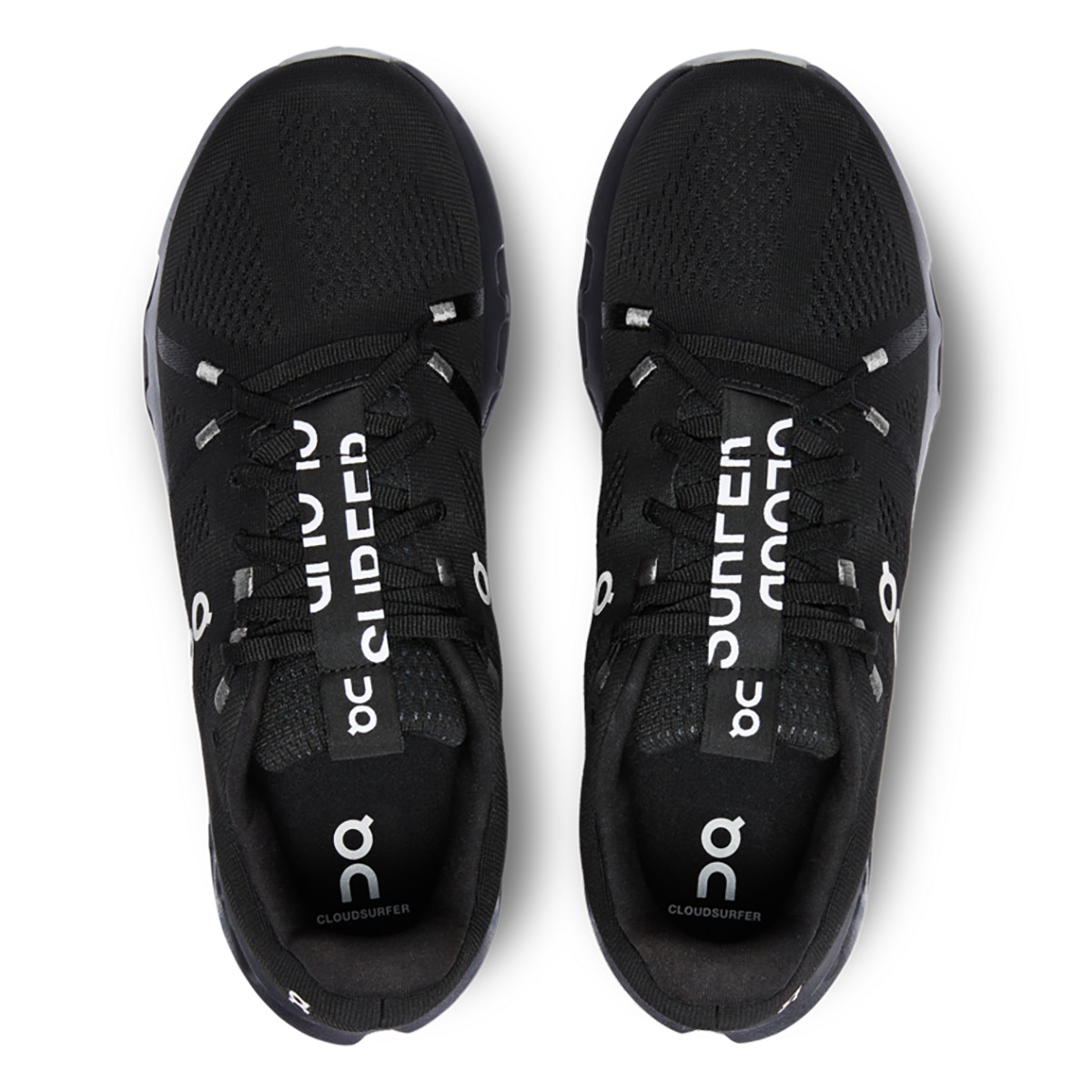 On Cloudsurfer - 3
