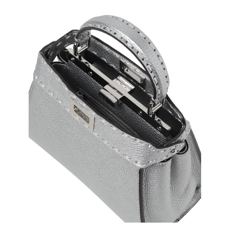Fendi Peekaboo Leather Handbag - 3