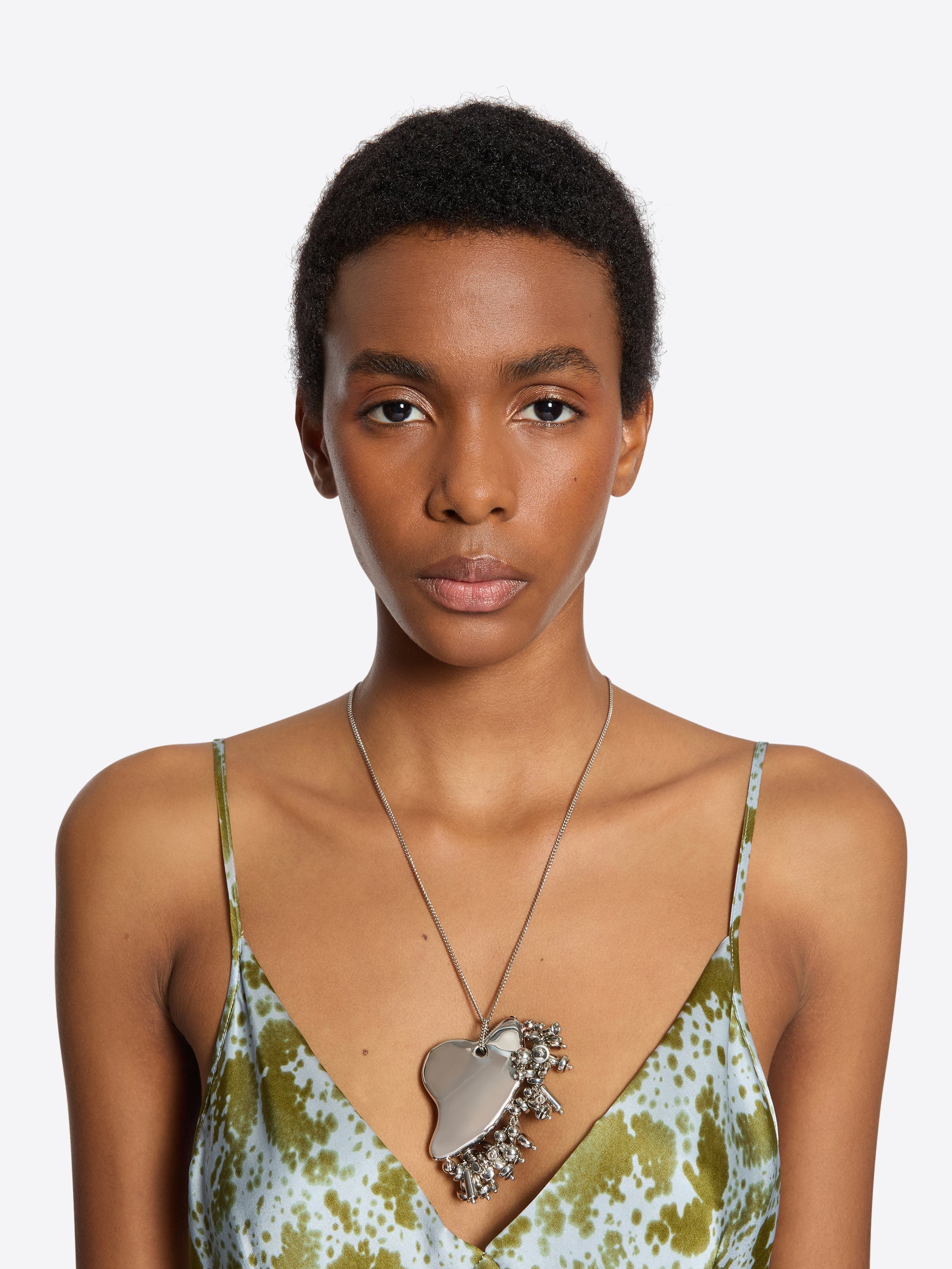 PENDANT NECKLACE - 4
