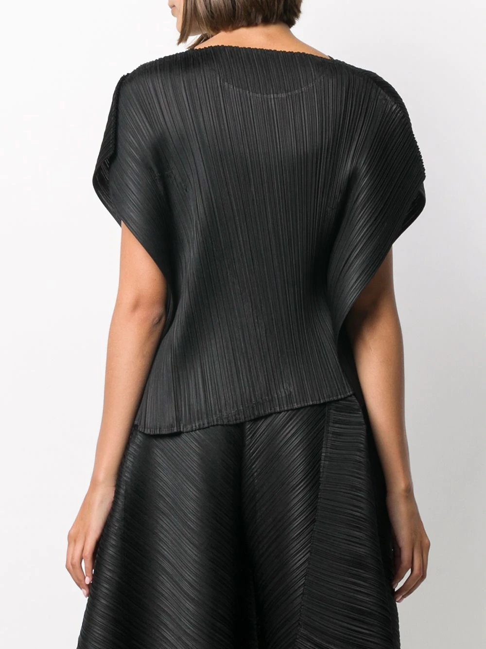 asymmetric pleated top - 4