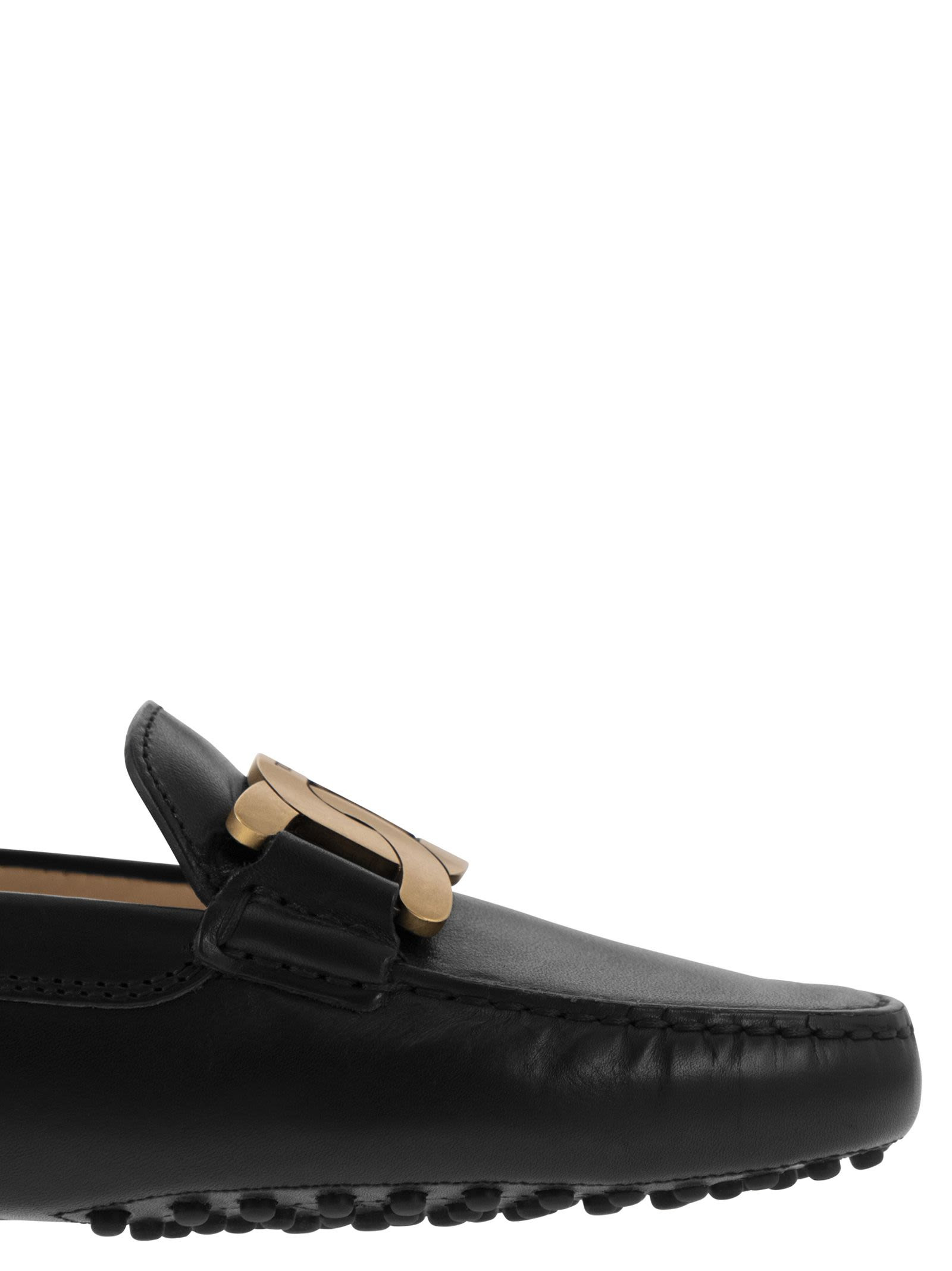 Tod's Women Moccasin With Metal Chain - 6