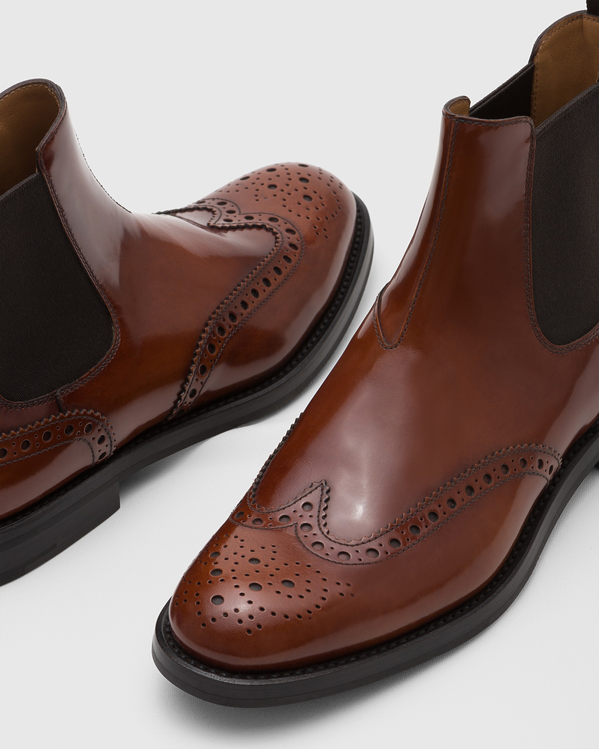 Polished Fumè Brogue Chelsea Boot - 3